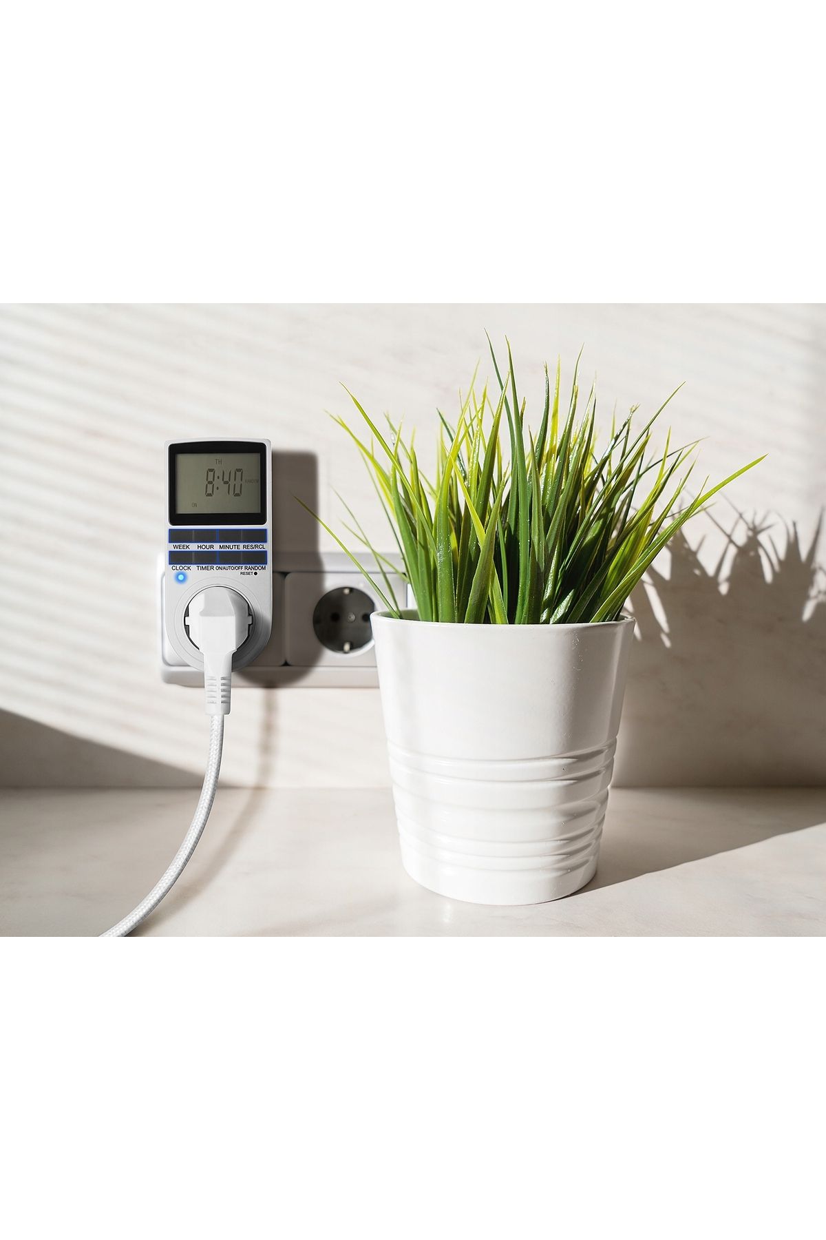 ideal STORE-SmartPlug idealStore programmable socket, with Stopwatch, Clock, Timer, Random settings, Winter time and 5