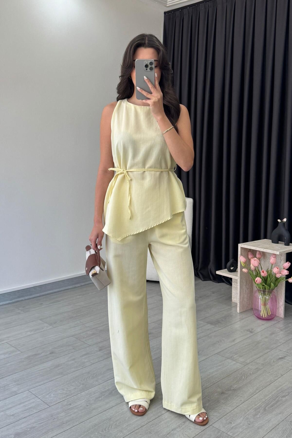 ECEMİ Tana Sarı Asimetrik Bluz Pantolon Takım