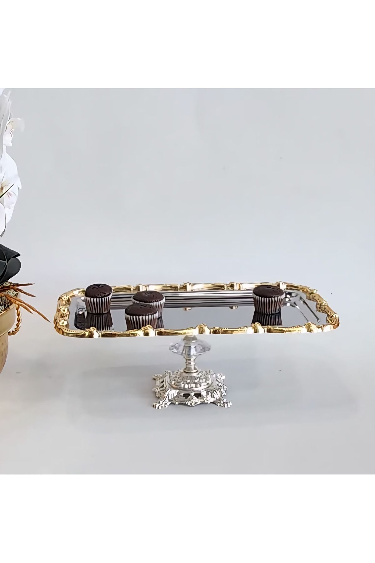Henna ZAMAK AYAKLI DEKORLU DİKDÖRTGEN SUNUMLUK
