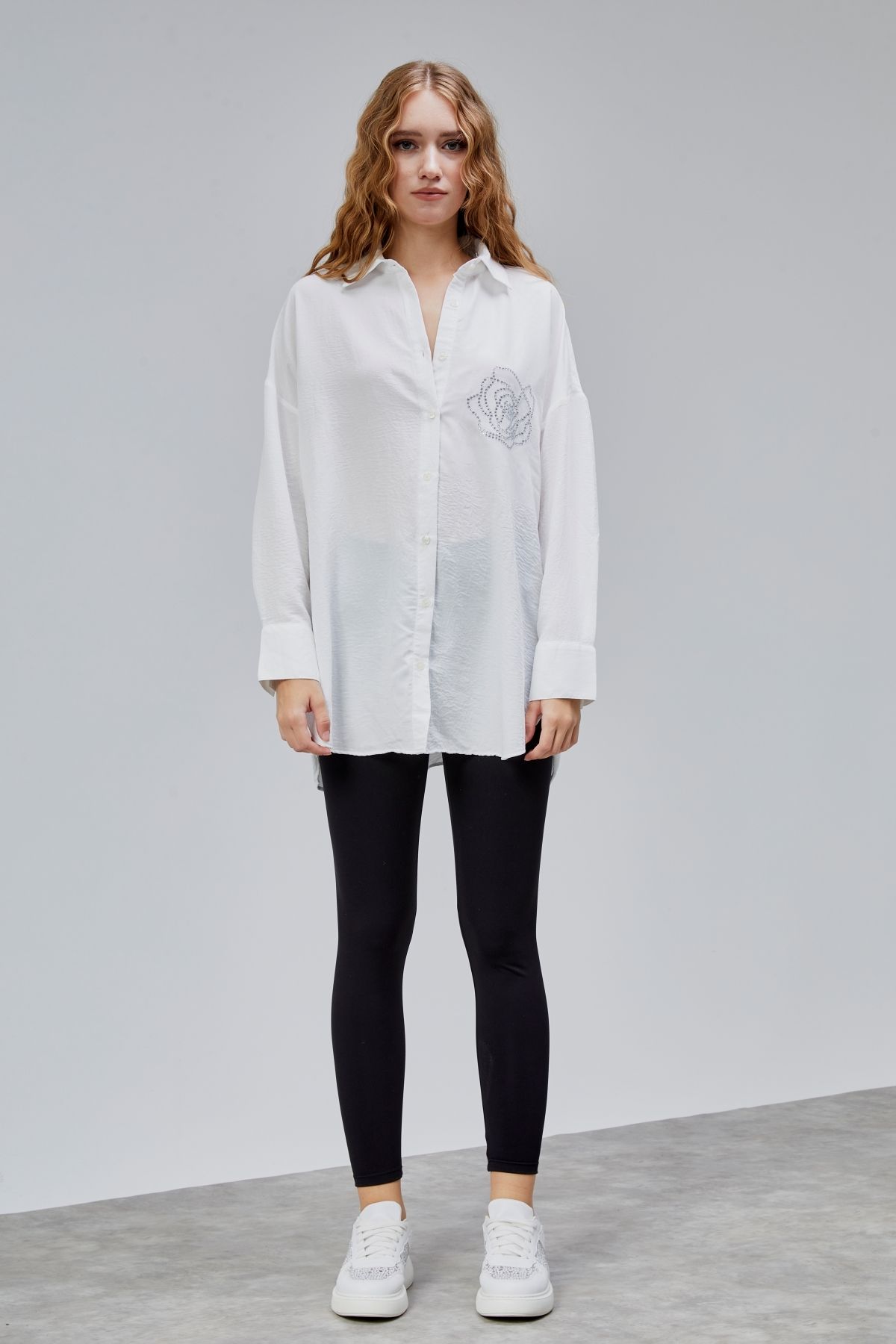 TF The Fancy For You Kadın Taş Detaylı Uzun Kollu Oversize Gömlek