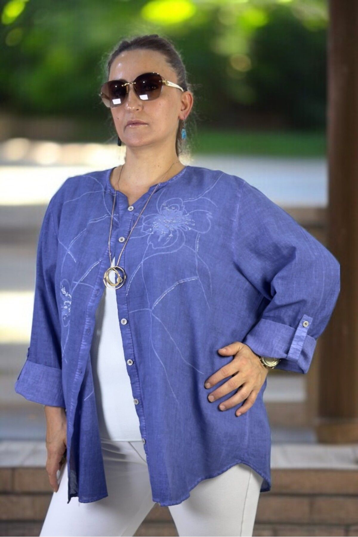 yagmurberen-Front Button Embroidered Flower Pattern Judge Collar Folding Sleeve Flaming Linen Large Size Shirt 5