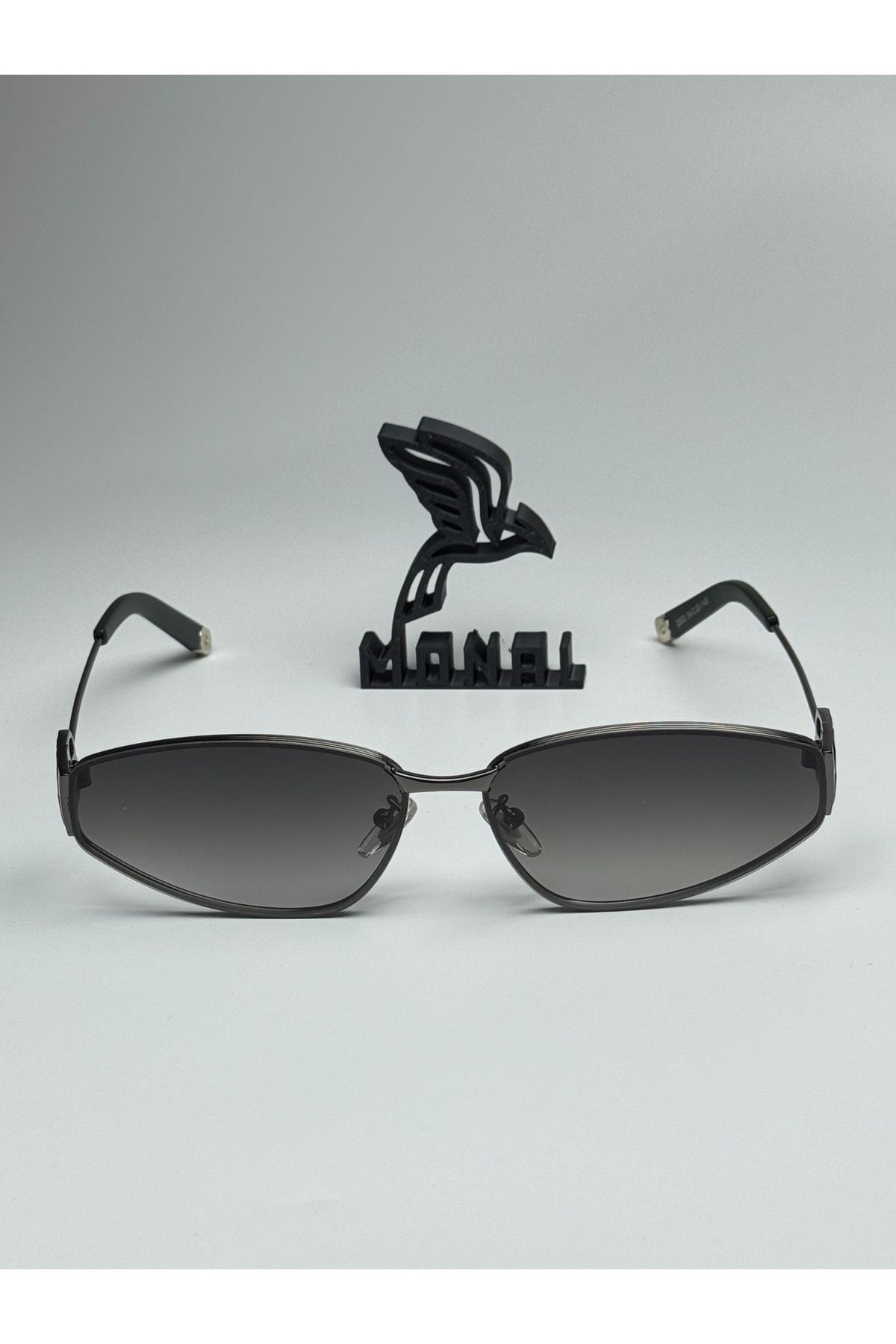 MONAL BOUNCE GRİ DEGRADE GÜNEŞ GÖZLÜĞÜ Dark Silver Çerçeve Organik Cam 60 Ekartman