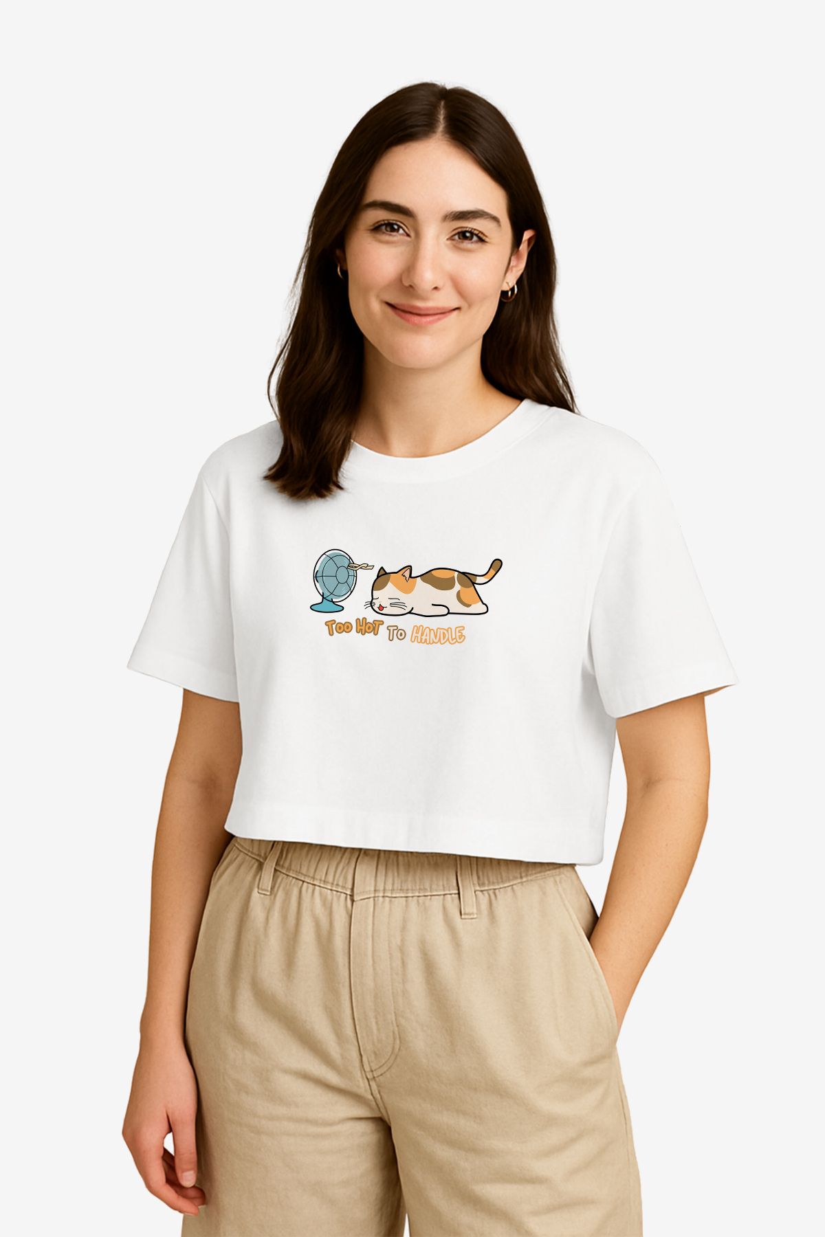 FANA Kadın Beyaz Tişört – Kedi Figürlü, Slogan Baskılı Yazlık Kısa Oversize T-shirt