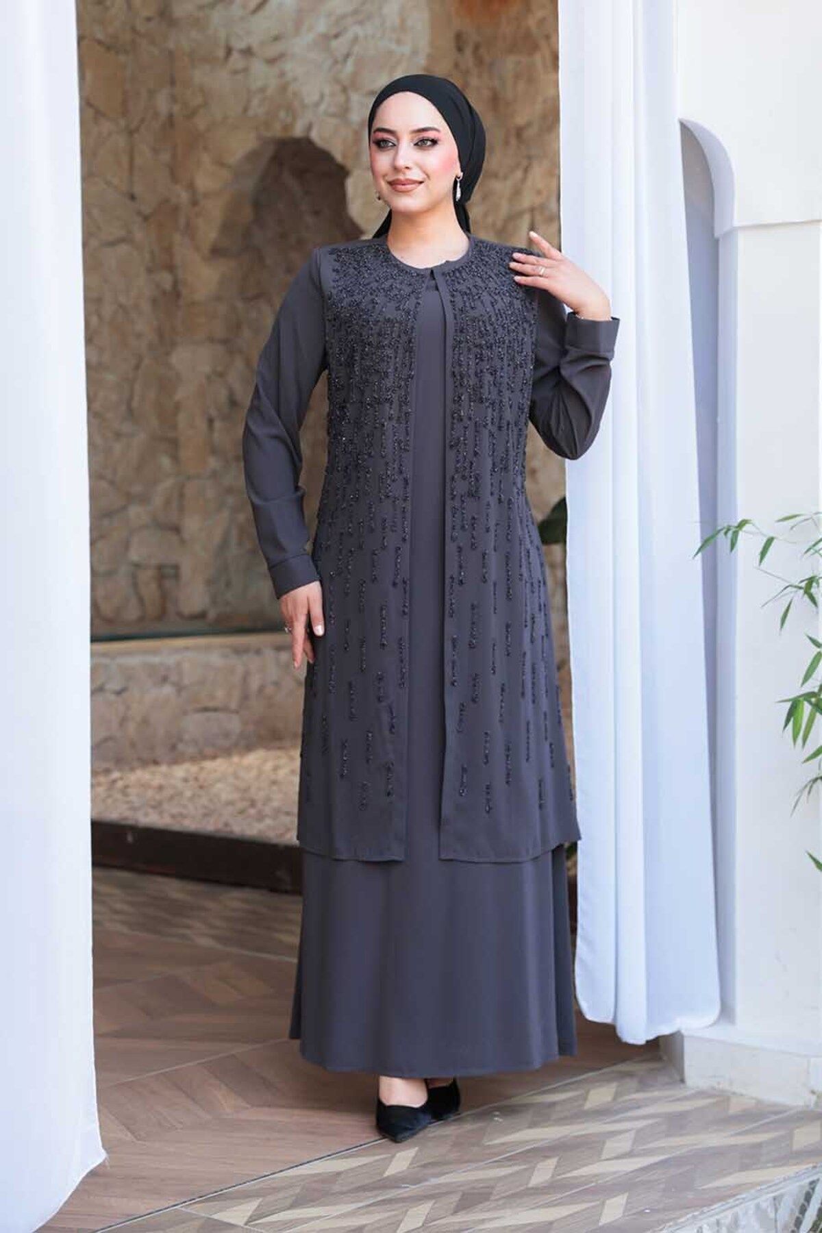 N.S NEVA STYLE Boncuk İşlemeli Füme Tesettür Abaya 29119FU