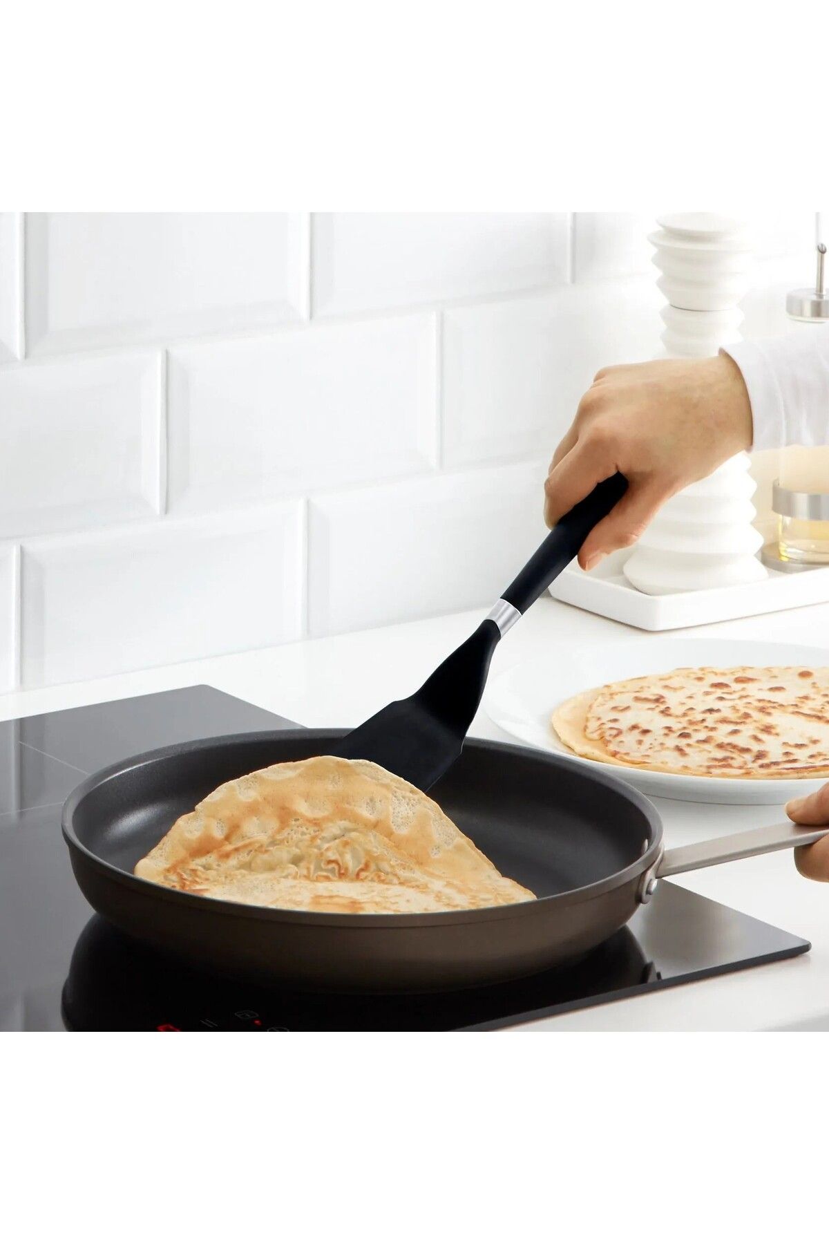 IKEA QUİCK Düz Spatula Uzunluk 33 Cm İkea Plastik Yemek Pişirme Krep Spatulası Siyah