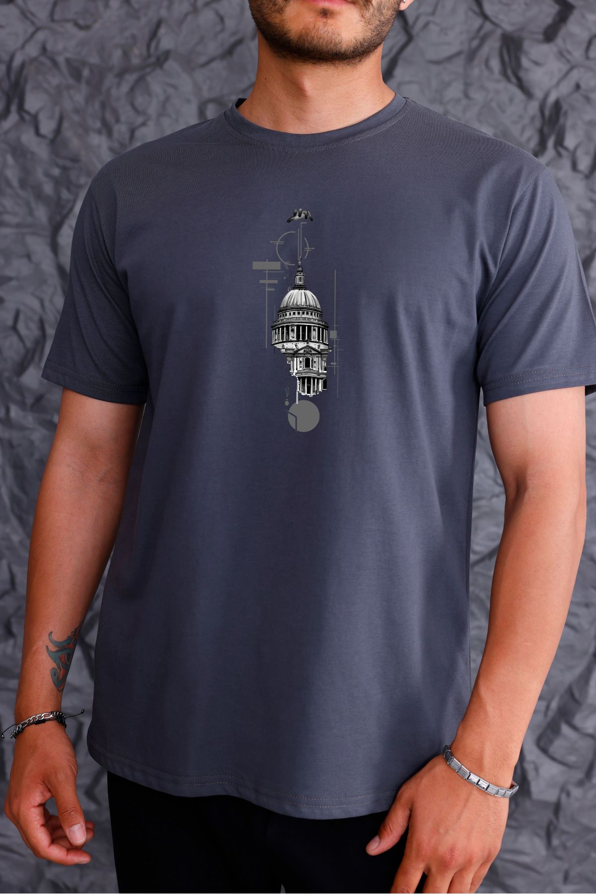 Butik VESTIS CL. 'St.Paul' Baskılı Basic T-shirt