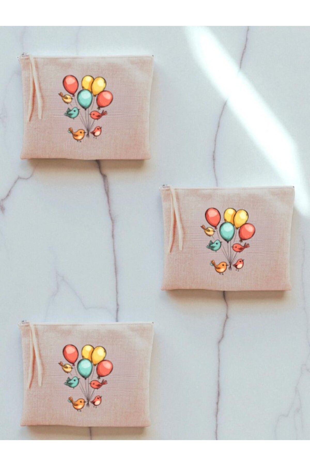 lili hediyelik Kuş ve Balon Baskılı 3'lü Makyaj Çantası 20x25 cm