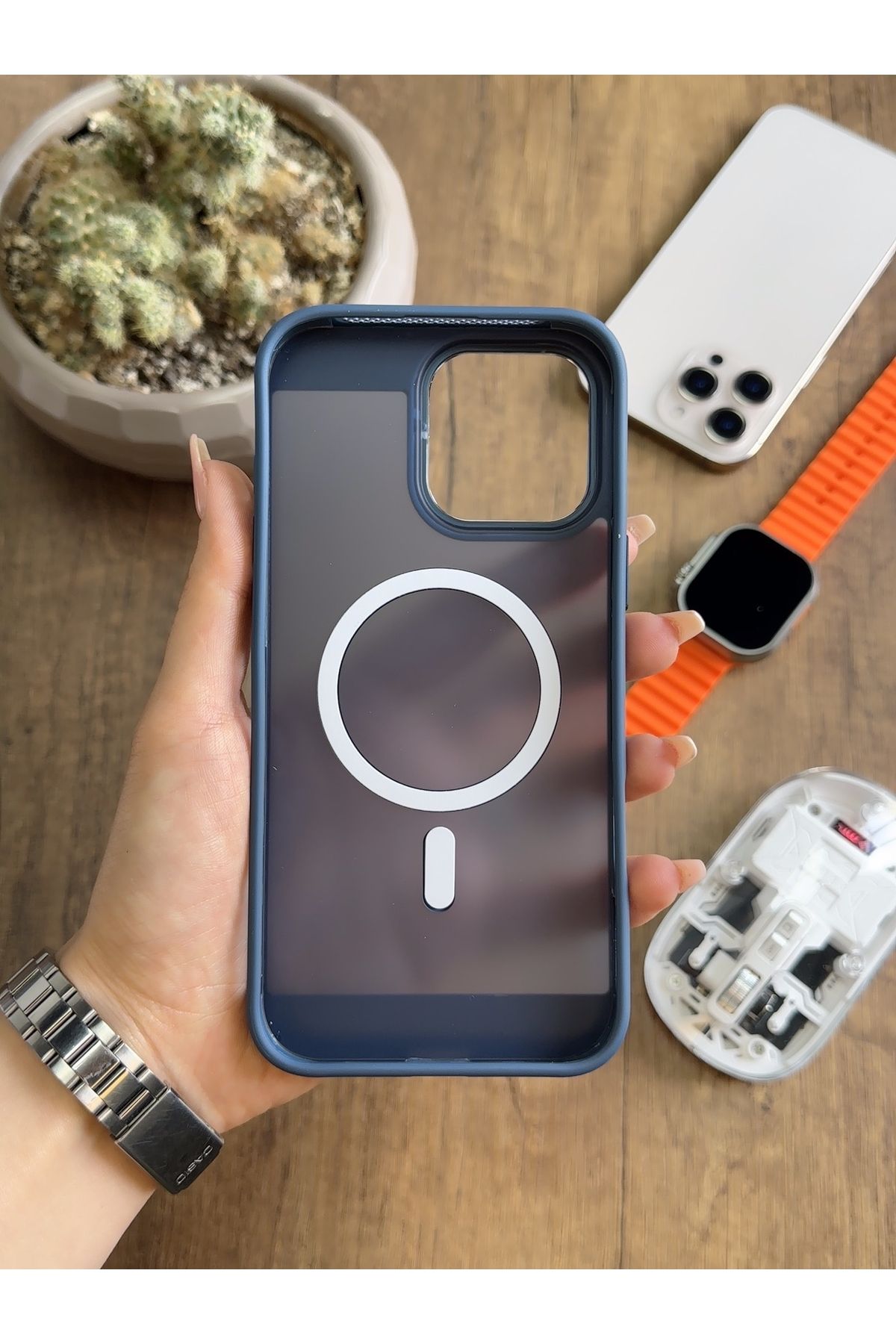 MTL iPhone 16 Pro Max MagSafe Uyumlu Silikon Kılıf Soocase635
