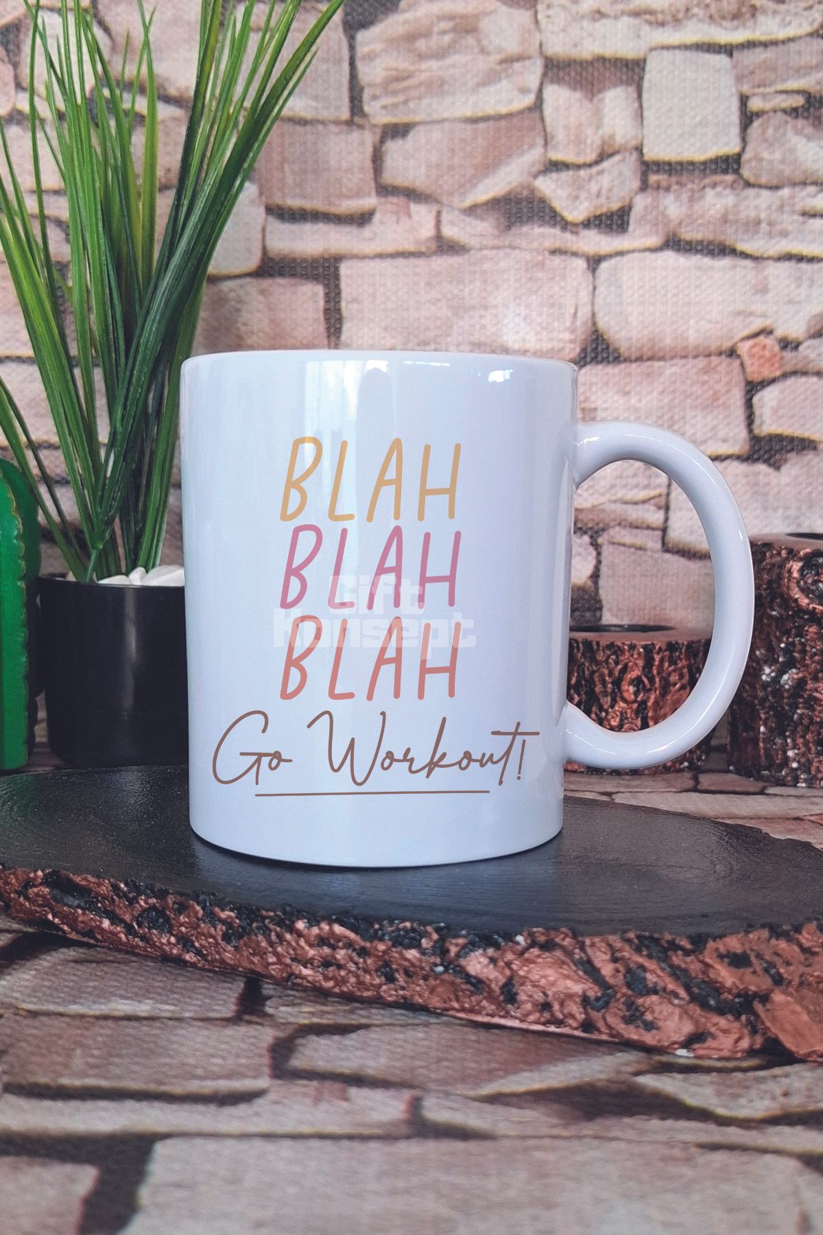 giftkonsept Blah Blah Blah Go Workout! Yazılı Komik Gym Spor Motivasyonu Hediye Baskılı Kupa Bardak