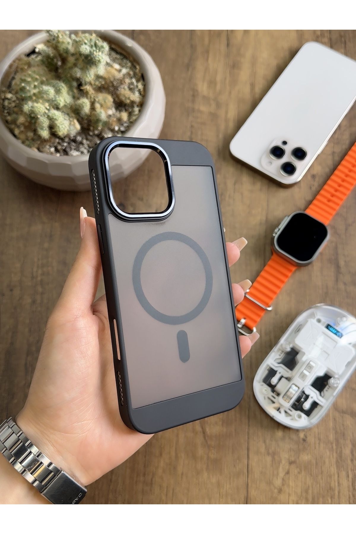 MTL iPhone 16 Pro Max MagSafe Uyumlu Silikon Kılıf Soocase635