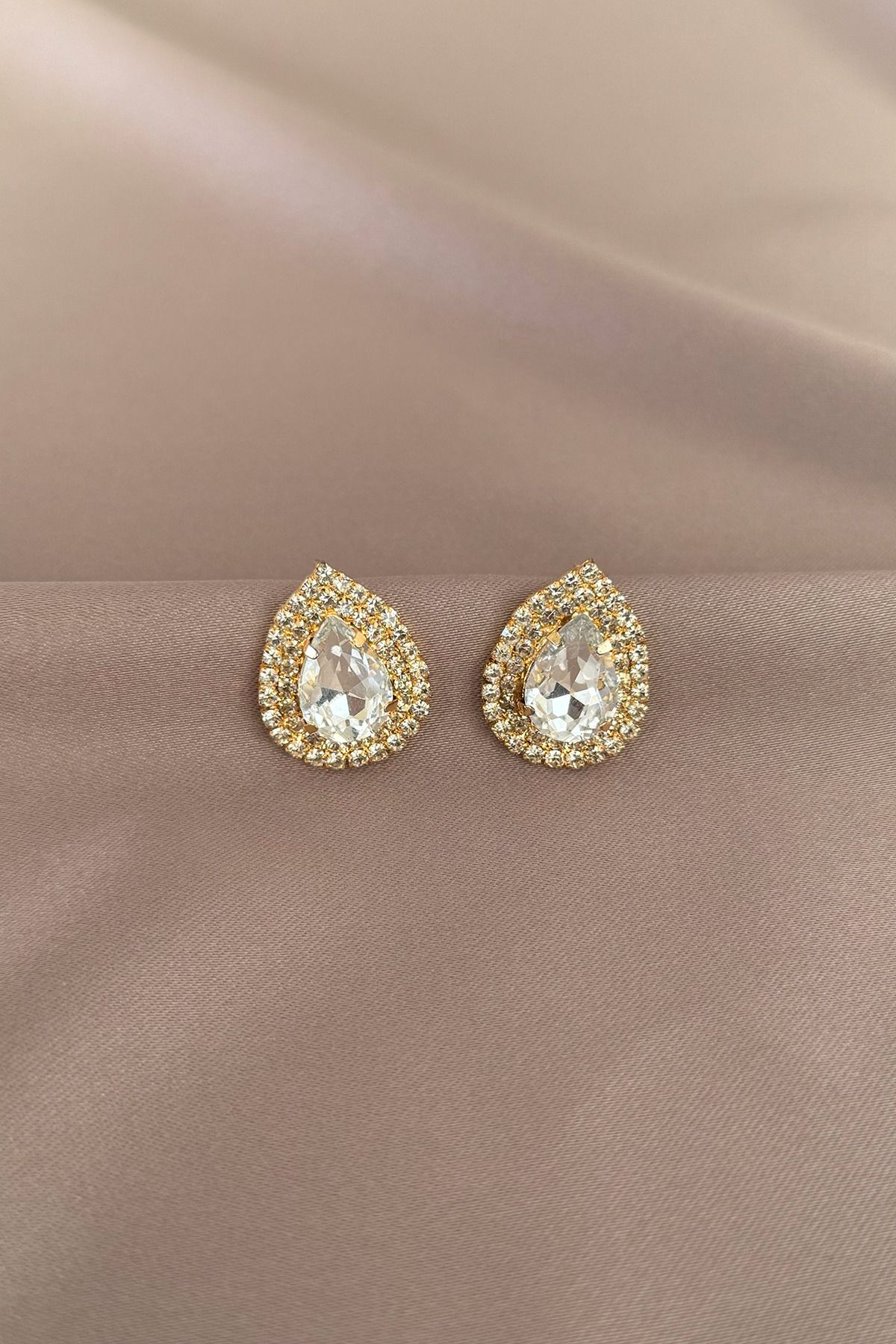 laria jewelry Zirkon Taşlı Su Damlası Küpe