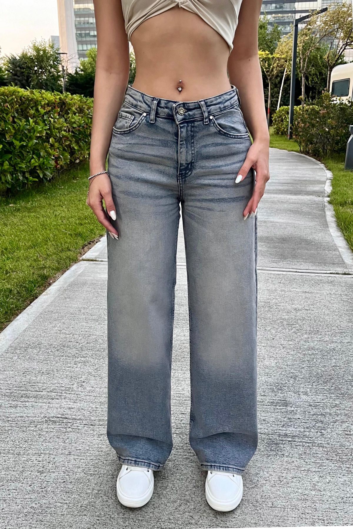 BİKELİFE Kadın Yüksek Bel Esnek Soluk Efektli Vintage Geniş Paça Wide Leg Rahat Jean