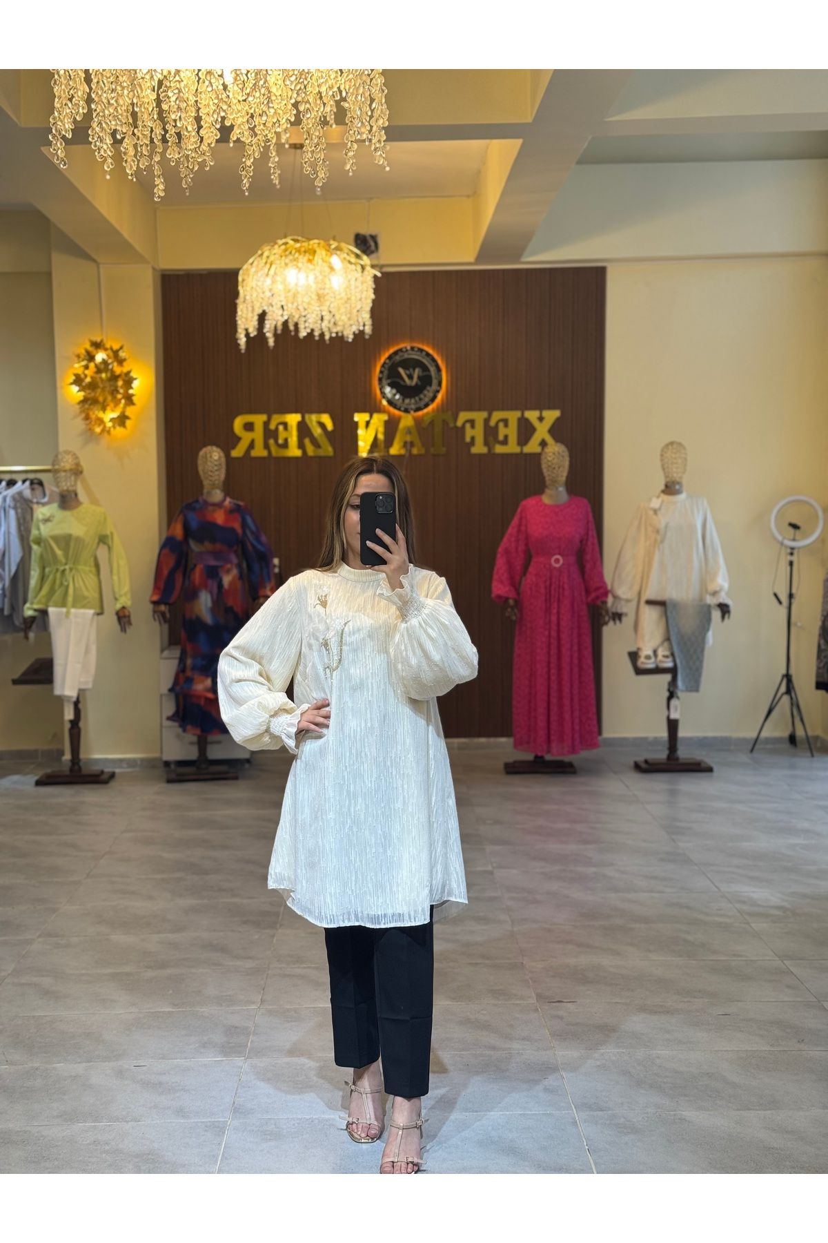 Xeftan zer Tunik
