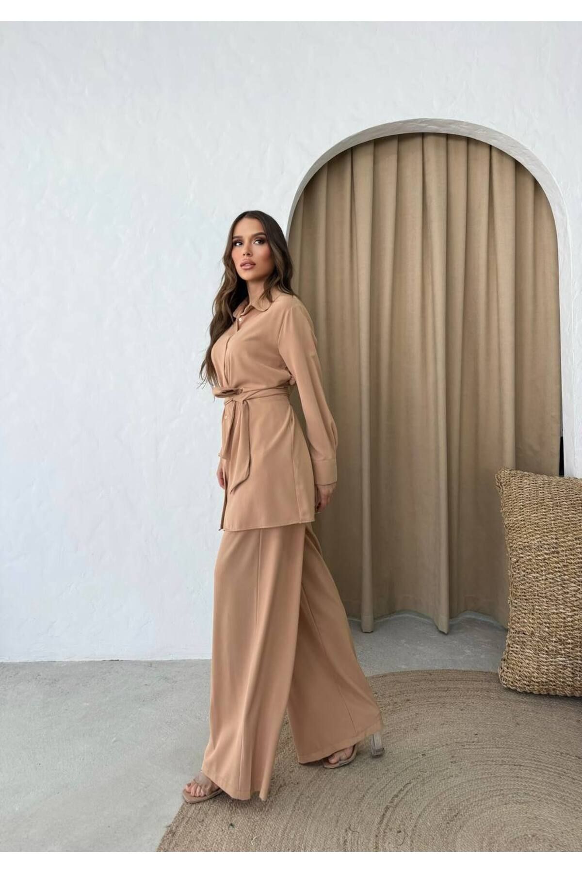 Viskosa Kuşaklı Düğmeli Tunik Pantolon İkili Takım