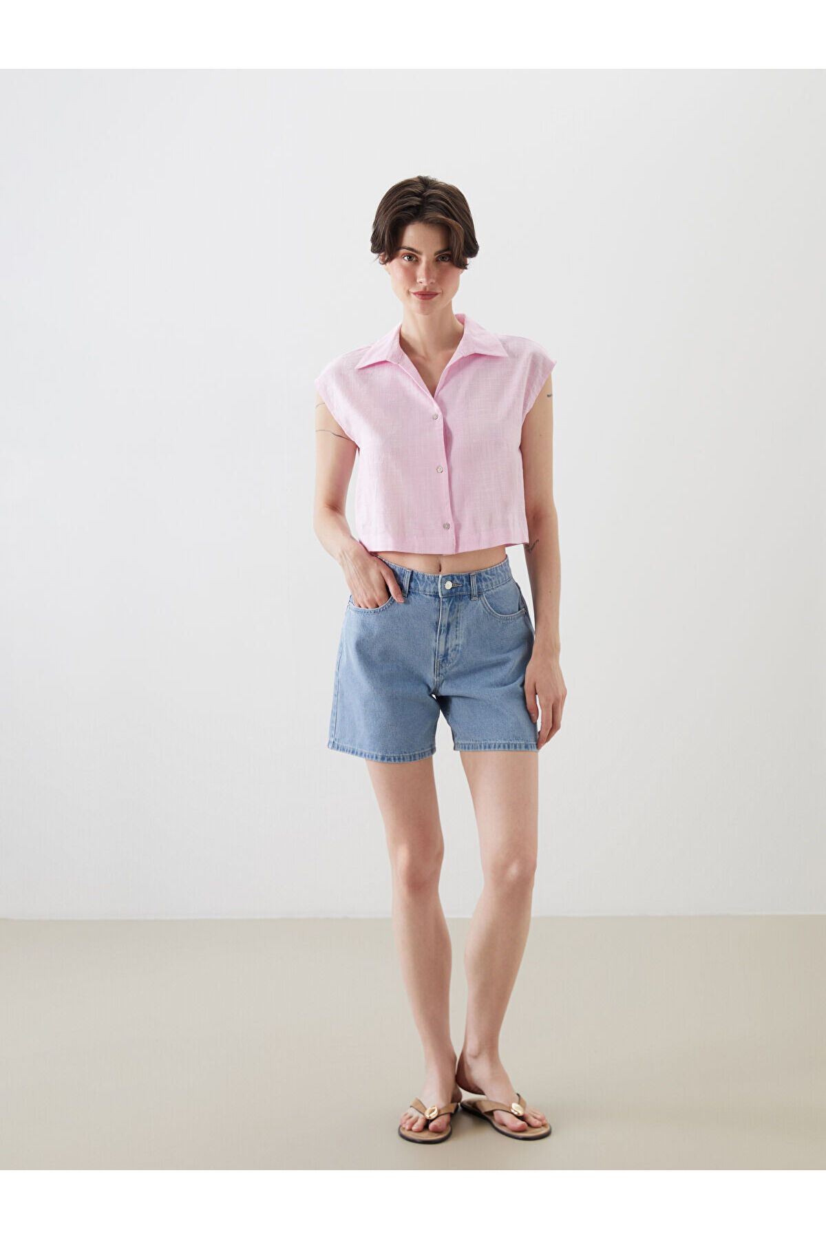 LC Waikiki Standart Fit Kadın Jean Şort