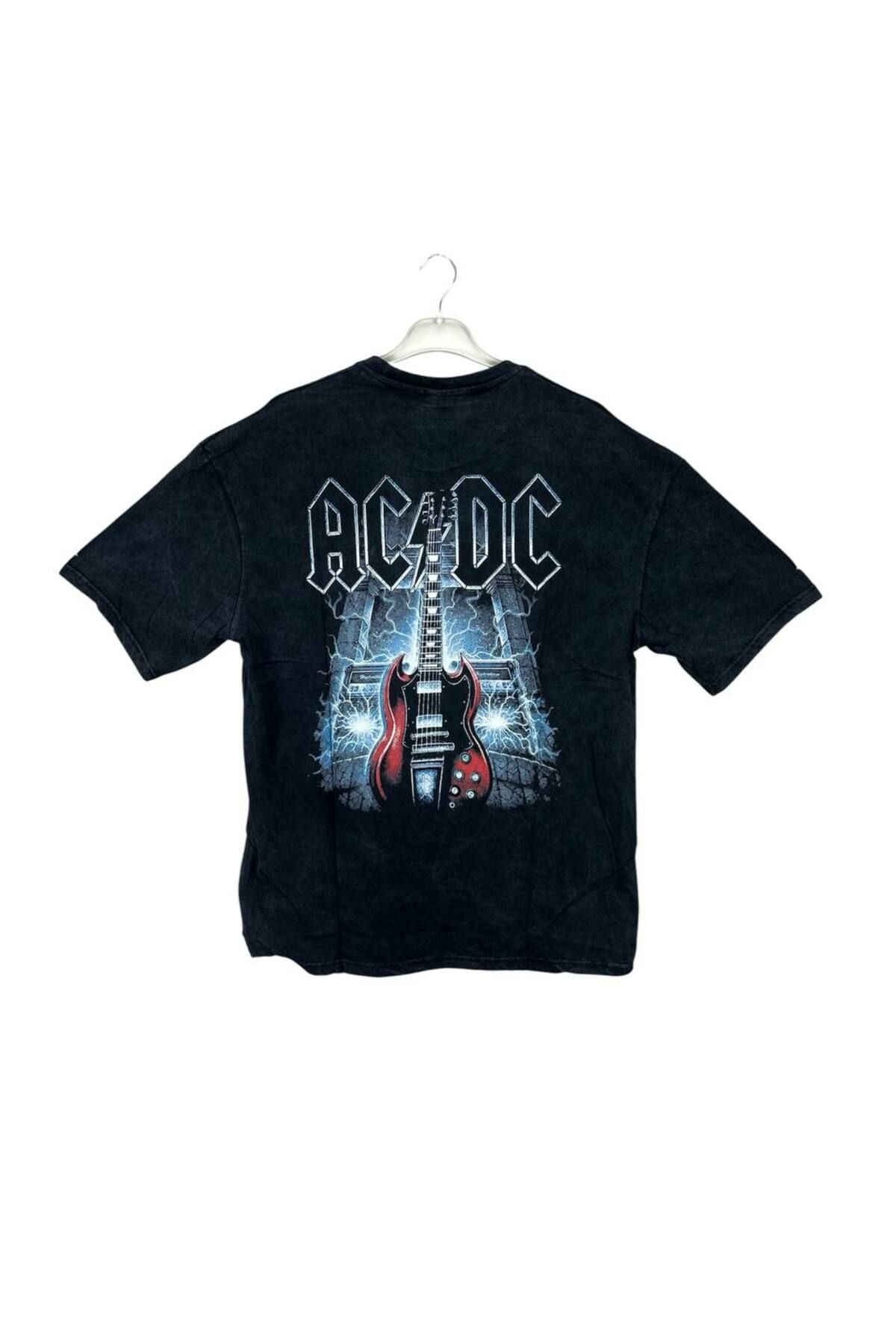 Lucky Boy AC/DC Vintage T-Shirt