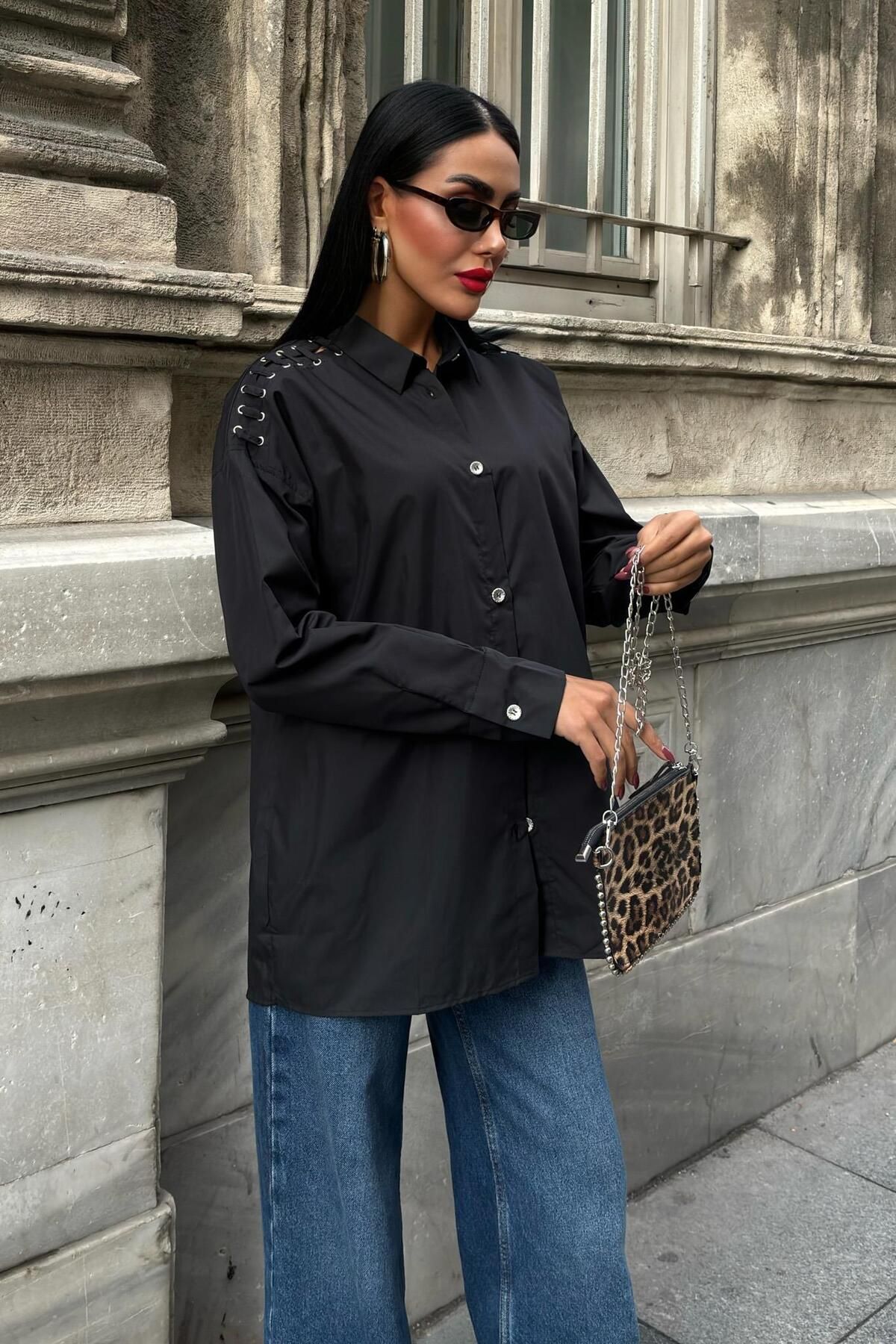 WeShaya Kadın Siyah Oversize Poplin Uzun Gömlek