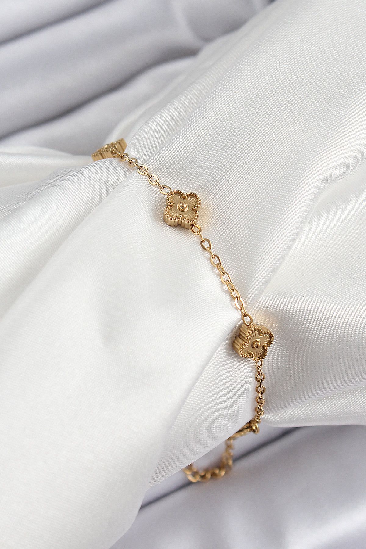 opencart Yeni Opencart Çelik Yonca Model Gold Renk Kadın Bileklik Kampanya!!!