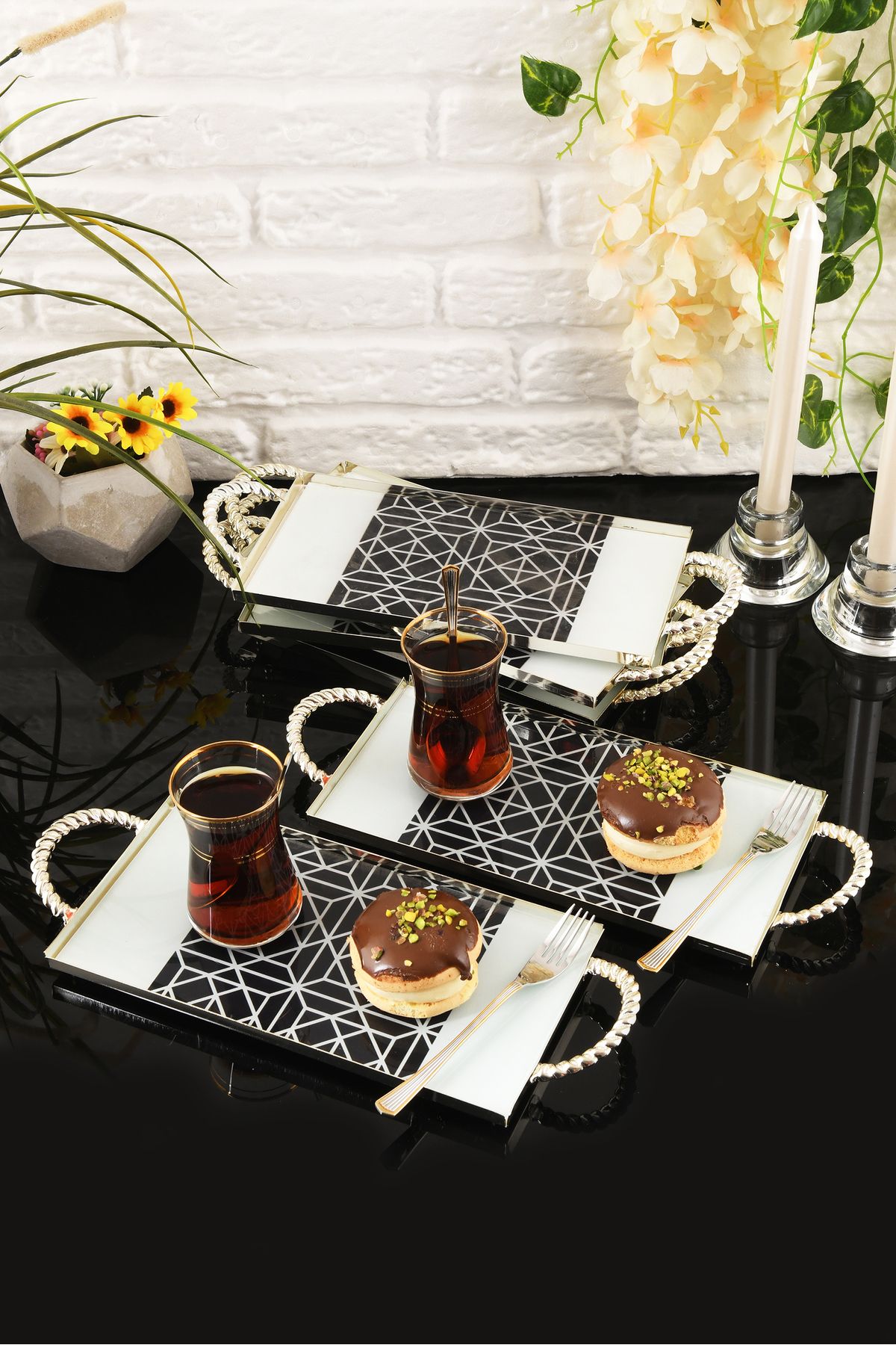 HELVACIOĞLU AKSESUAR 6 Adet Kulplu Pasta, Kek, Baklava, Kurabiye, Çay Sunum Tepsisi 12x25 cm Gümüş