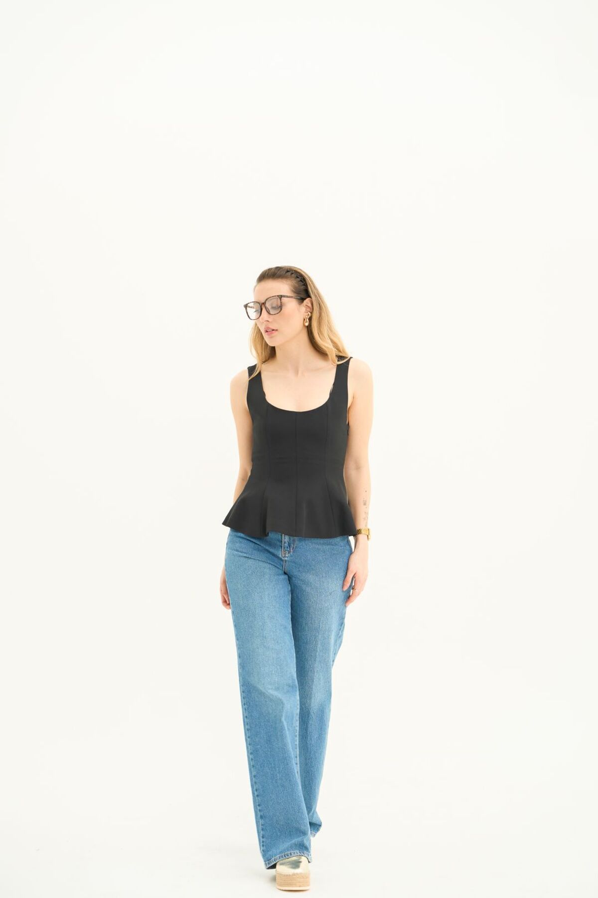 roibyardaözmen Kare Yaka Peplum Top-Siyah
