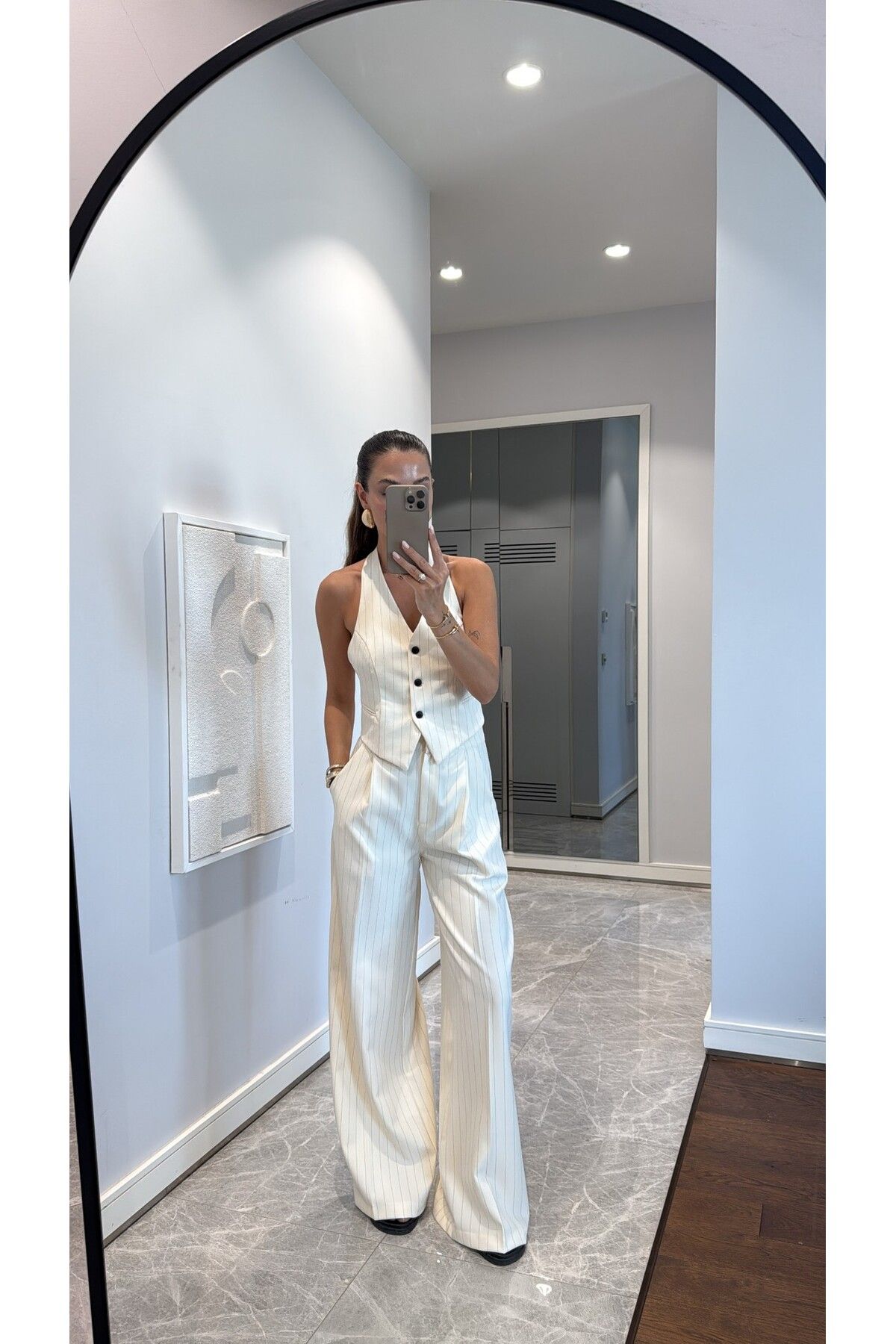 sinemkivanc co MODERN FİT ÇİZGİLİ PANTOLON YELEK TAKIM