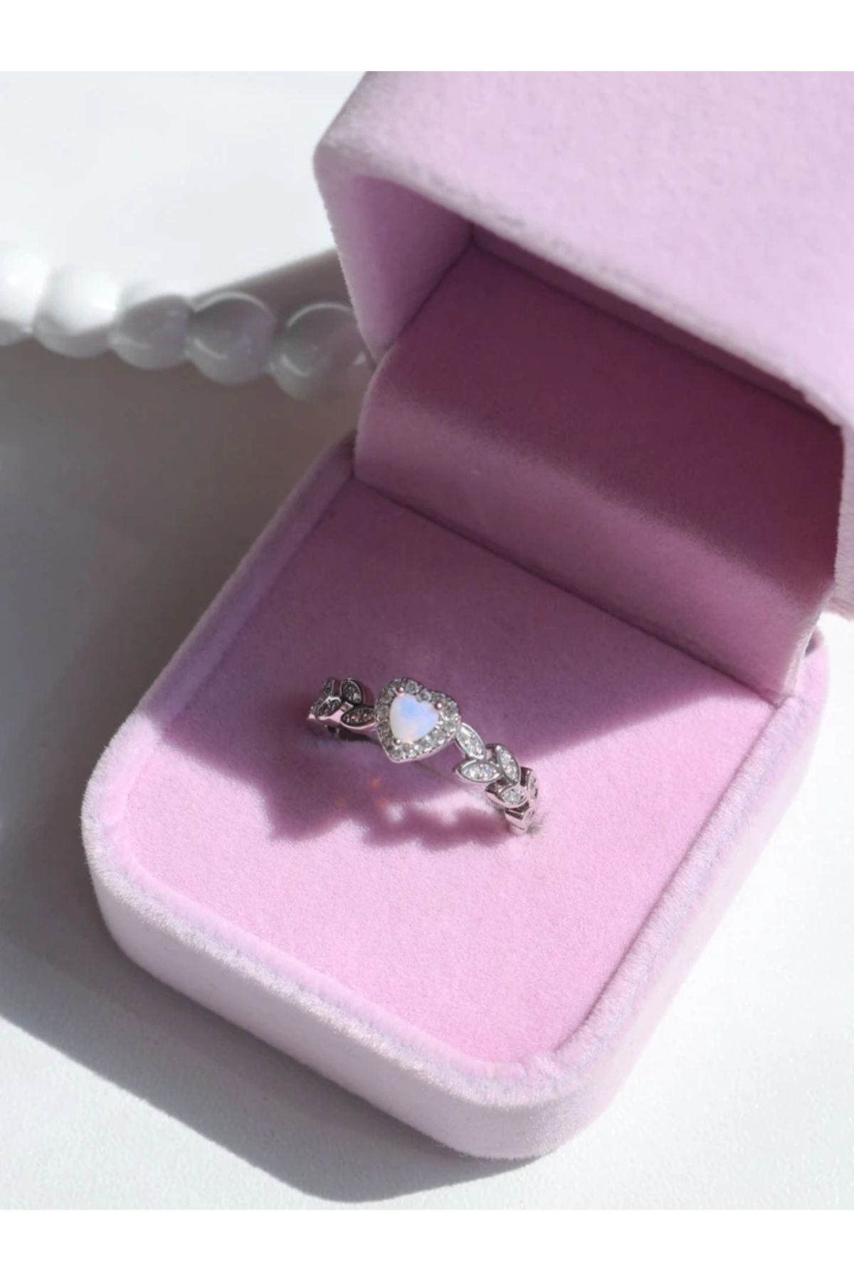Reorah Collection Twist of Love Yüzük