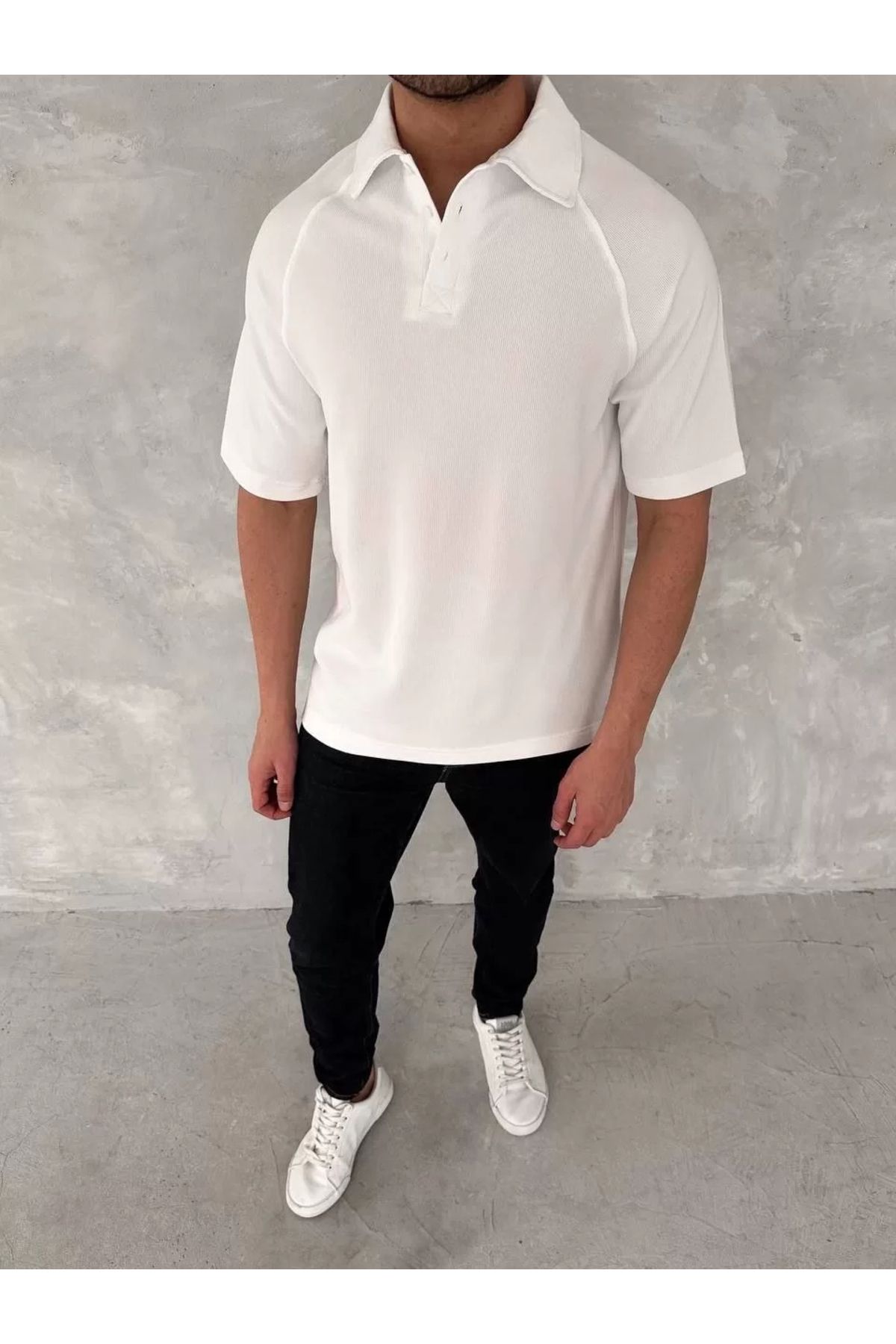 Silerra Yakalı Patlı Kısa Kol T-shirt - Beyaz