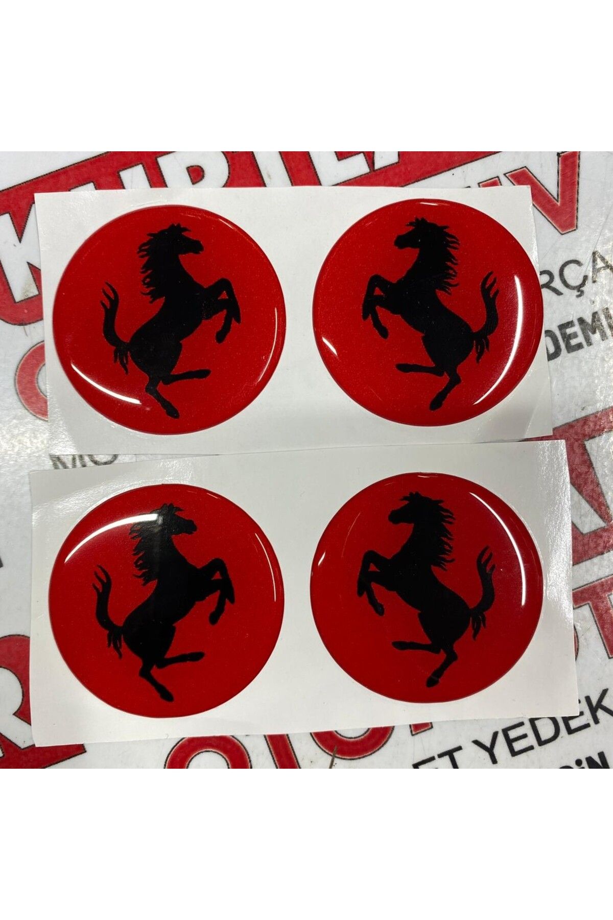Şanlı Ferrarı Kırmızı Slikonlu Sticker 4x