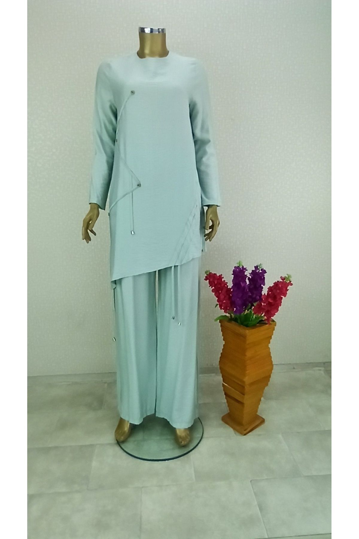 SAISEI 12174 SIFIR YAKA ÖNÜ DESENLİ YANI BÜZGÜLÜ TUNİK QYS TUNİK 12174 #23-09#