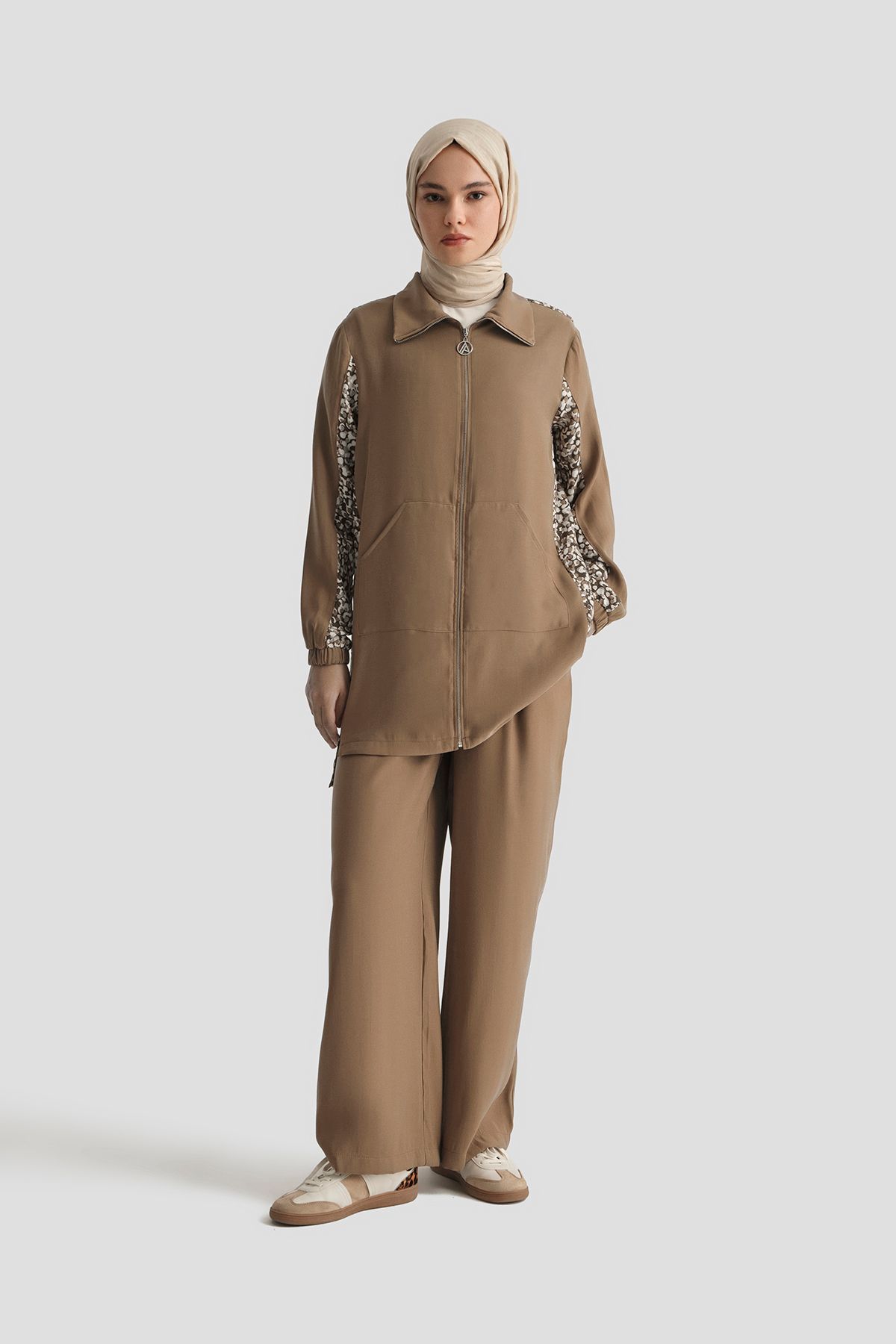 Armine TREND Yeni Sezon Fermuarlı Sırtı Desenli İkili Takım Modaayka 25DSB636