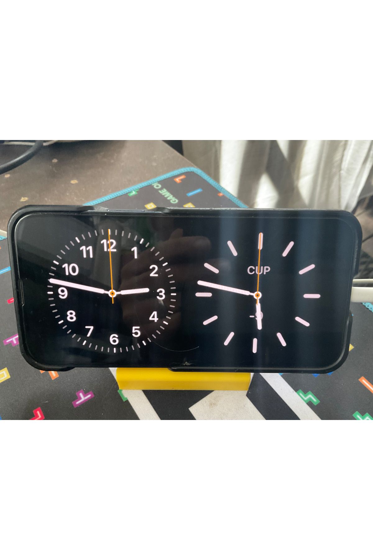 talaşoğlu Kablo Geçidi ile Mini Telefon Tutucusu