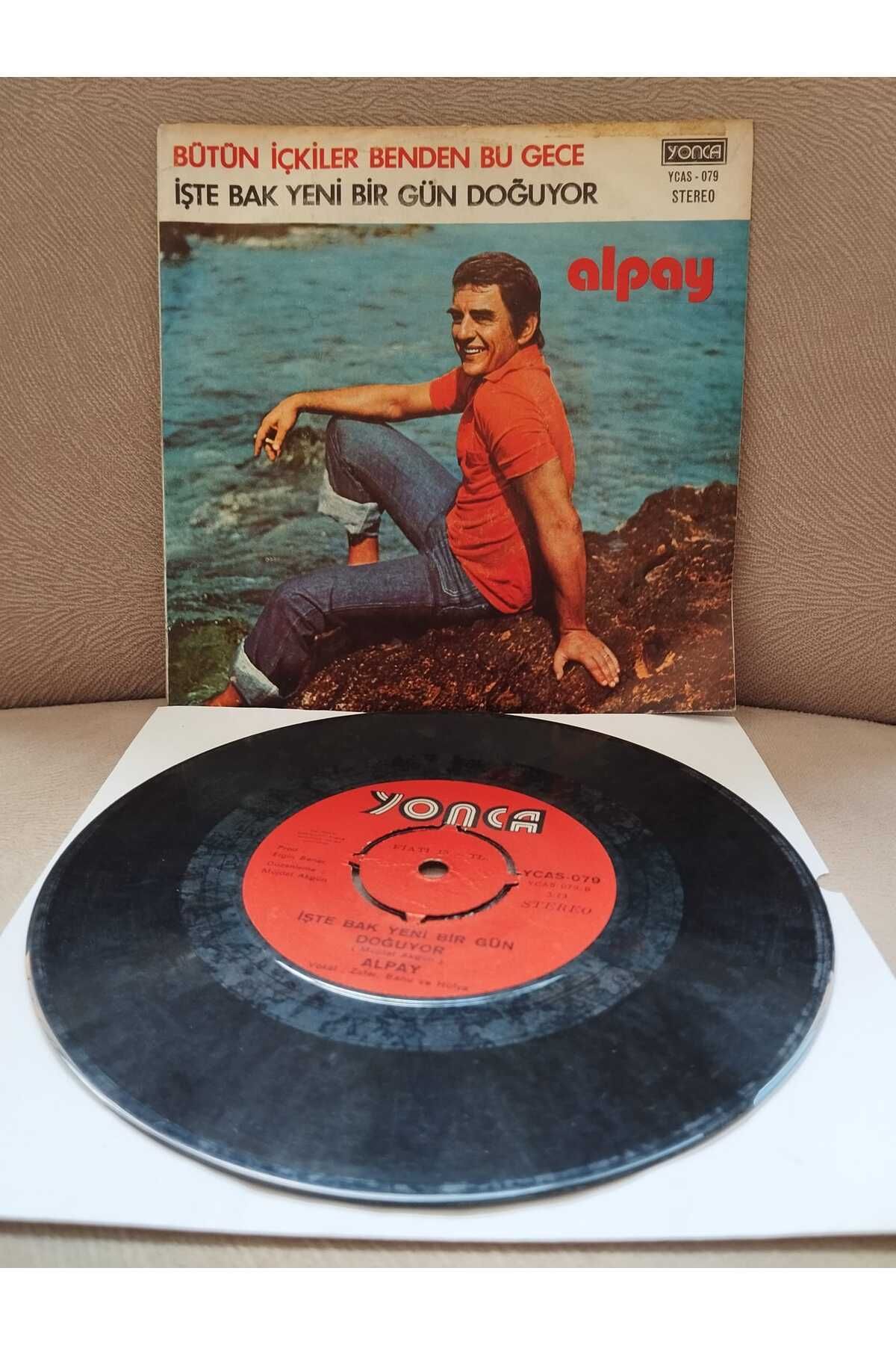 Plakperest Alpay ‎– Bütün İçkiler Benden Bu Gece - 1976 Türkiye Basım 45lik Plak-2.el