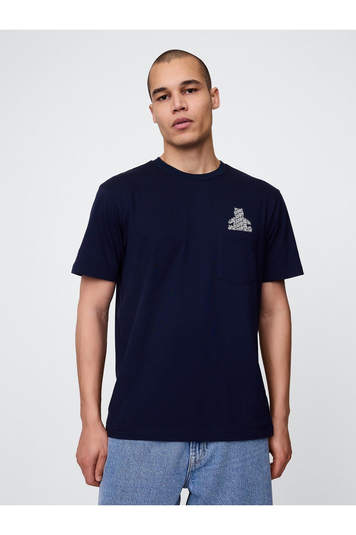 GAP Erkek Lacivert Pocket Grafik Baskılı T-Shirt