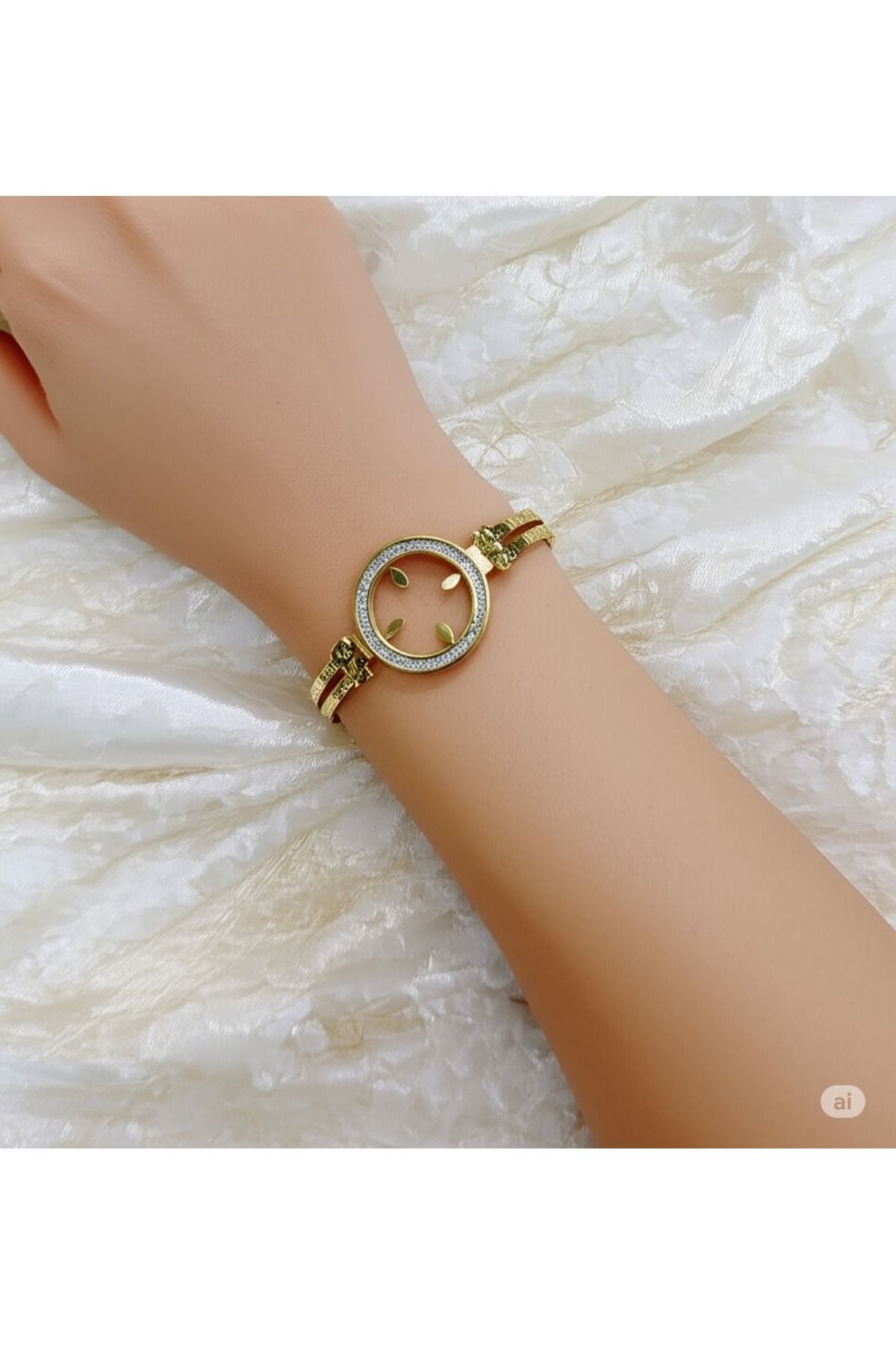 FAMEMUS ACCESSORY Çelik Gold Çeyreklik Bileklik