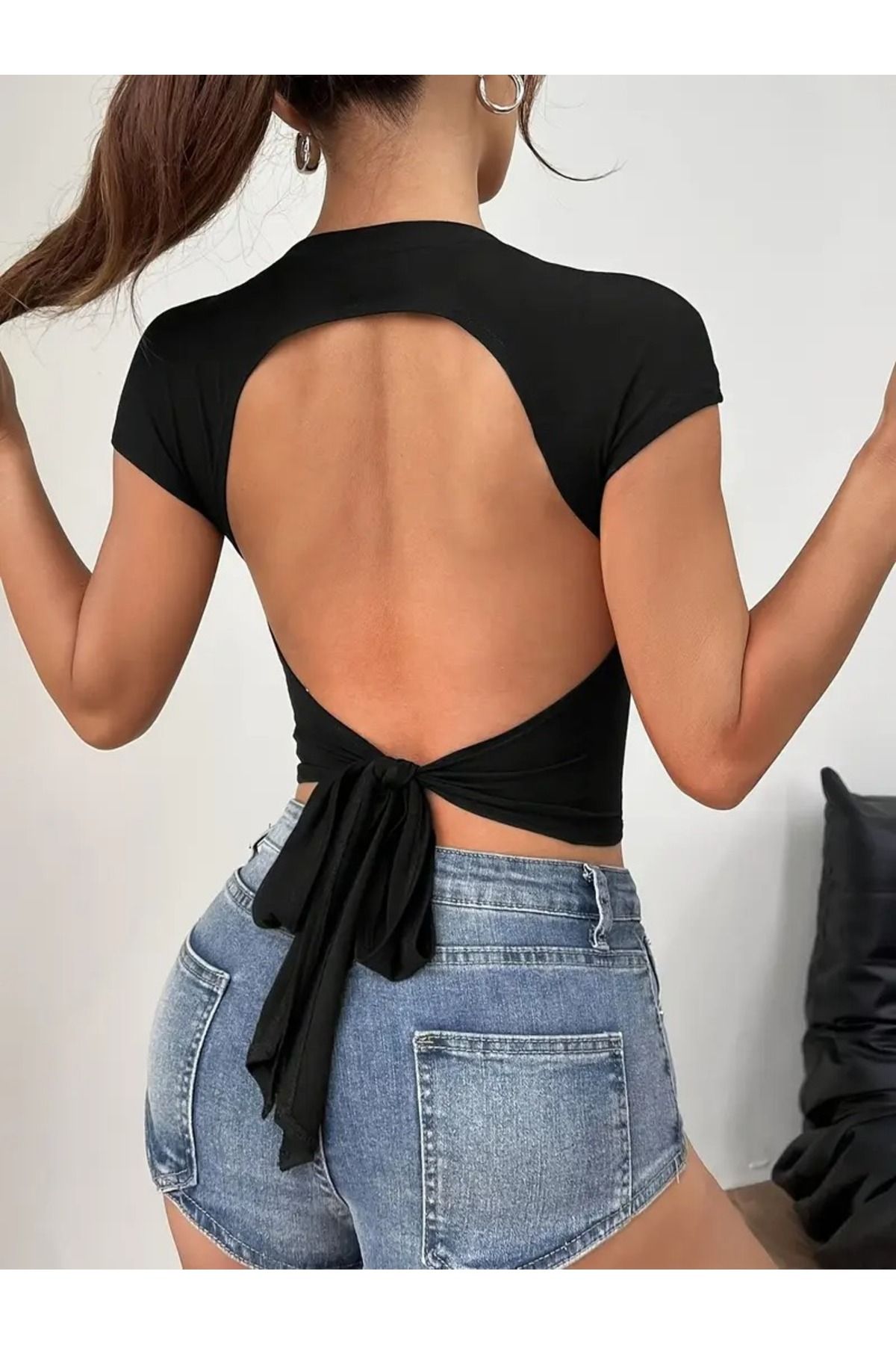 Machetta Kadın Siyah Sırt Dekolteli Sırt Bağlamalı Crop Bluz