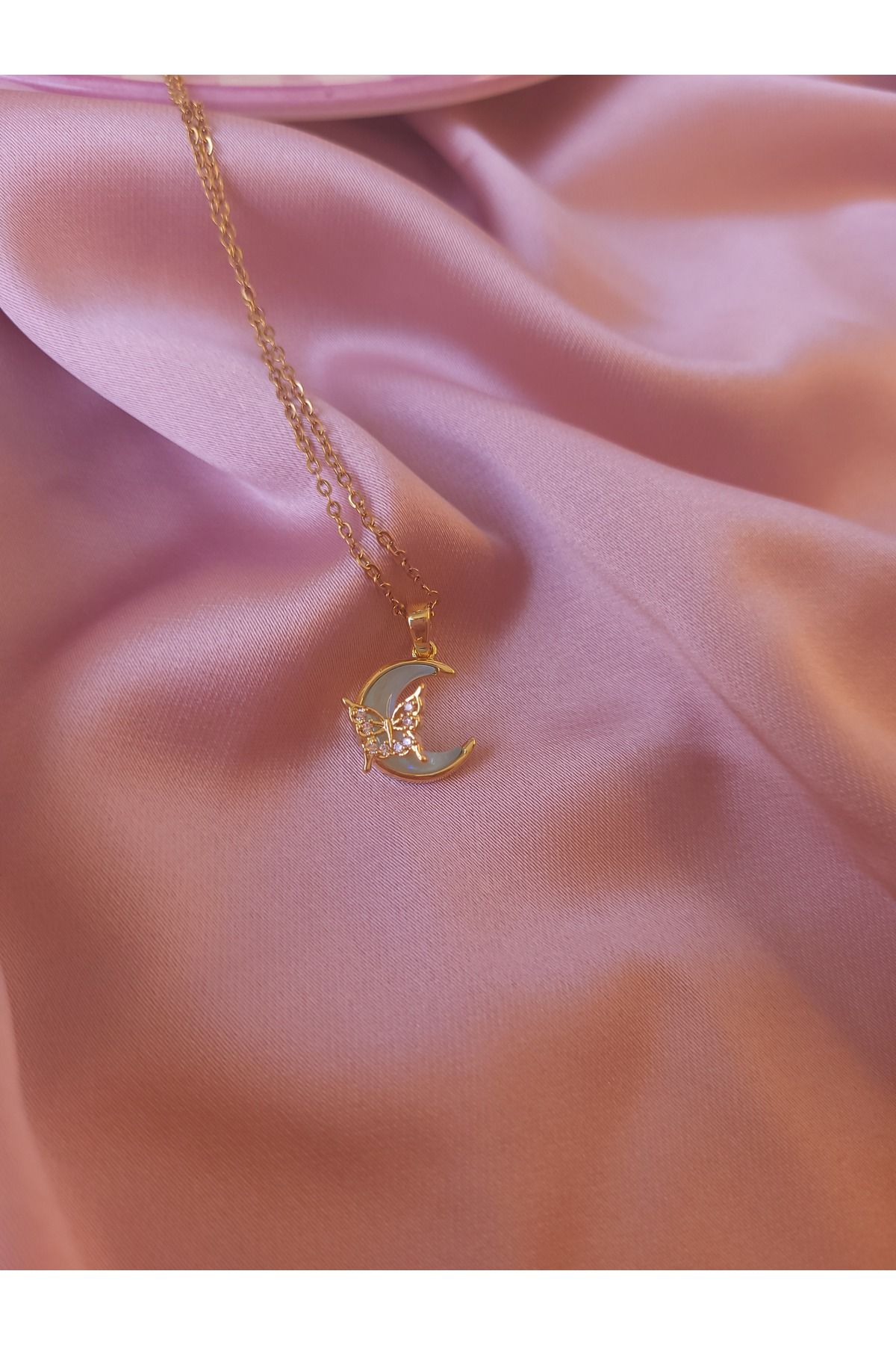 Jewerly Lunar Wings Kelebek ve Ay Detaylı Mavi Taş Çelik Kolye