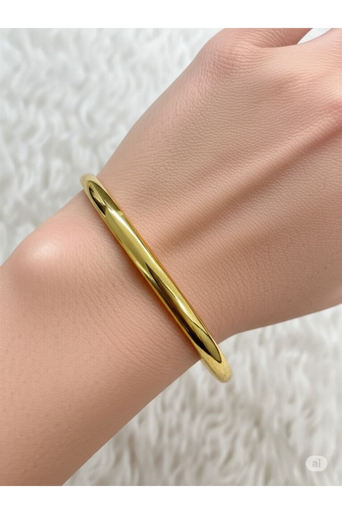 FAMEMUS ACCESSORY Kadın Gold Renk Minimal Çelik Bilezik 60 mm