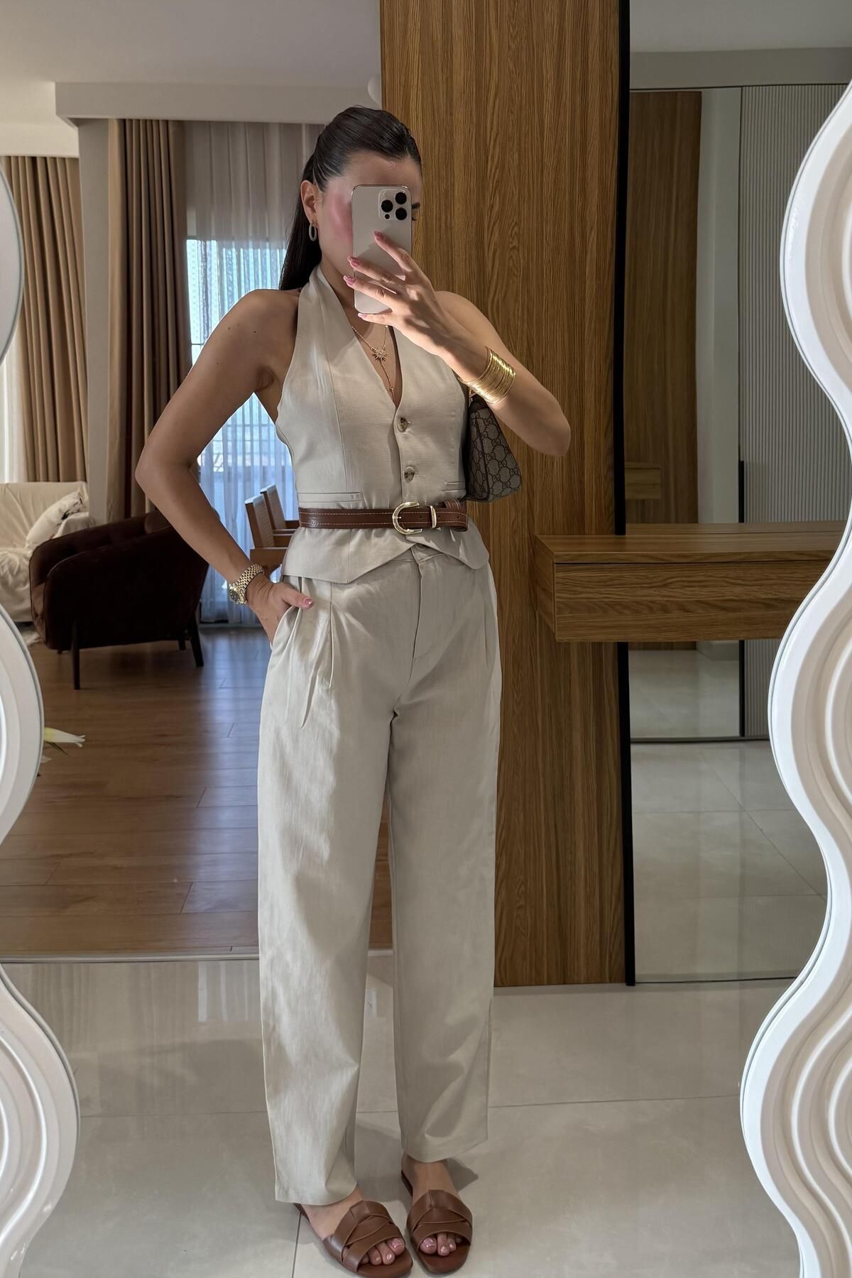 Gizem Ecemiş Myles Bej Kemerli Premium Keten Takım