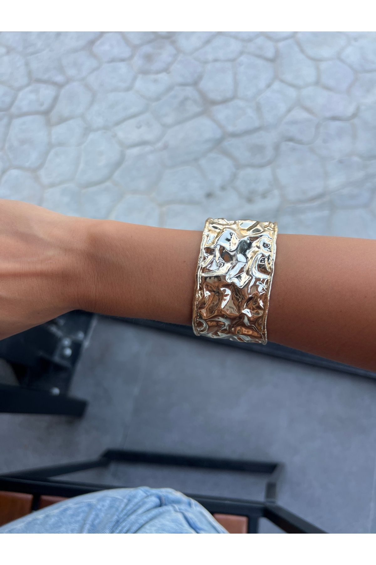 shop Kalın Gold Dokulu Kelepçe