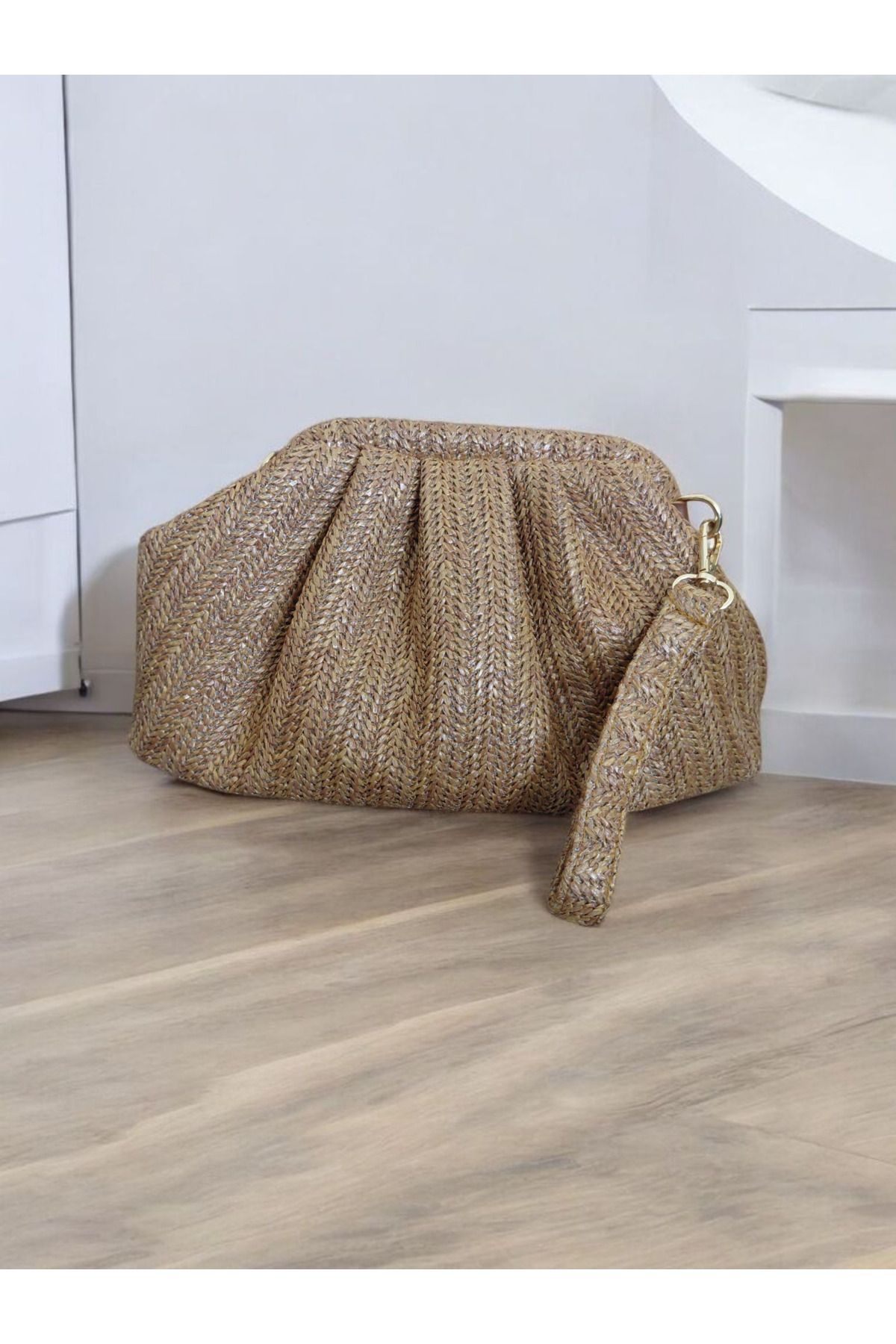 TUBAG SHOP KAHVERENGİ HASIR BURS KAPAMA KADIN EL VE OMUZ ÇANTASI
