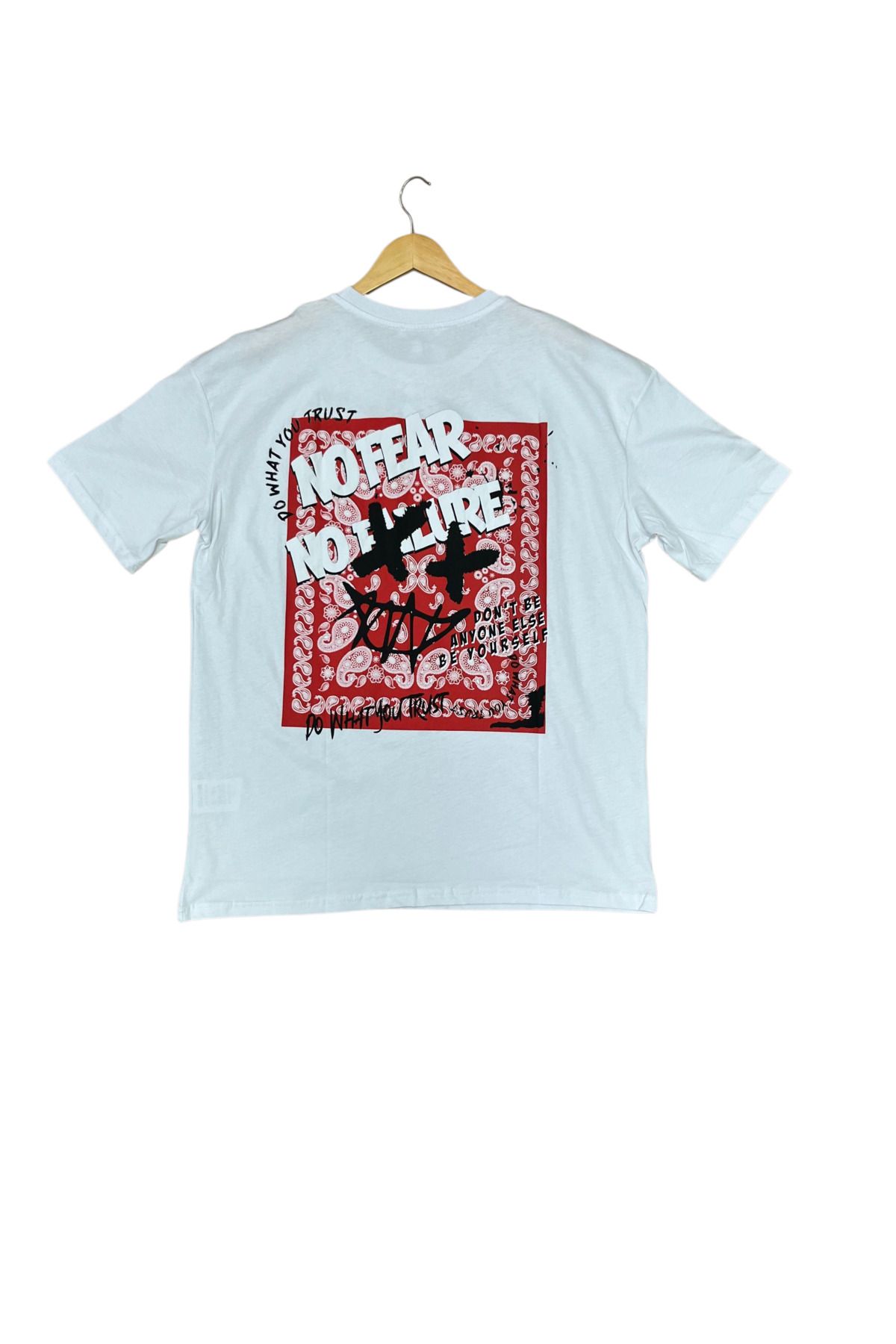 YENİLER Oversize Sırt Baskılı T-Shirt
