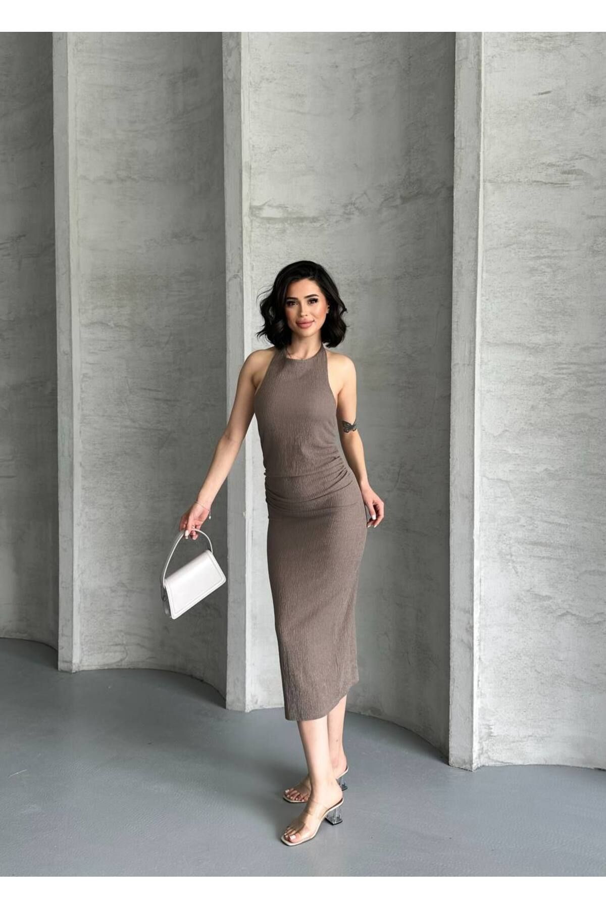 Bella Breeze Kadın Fit Kesim Bürümcük Midi Elbise