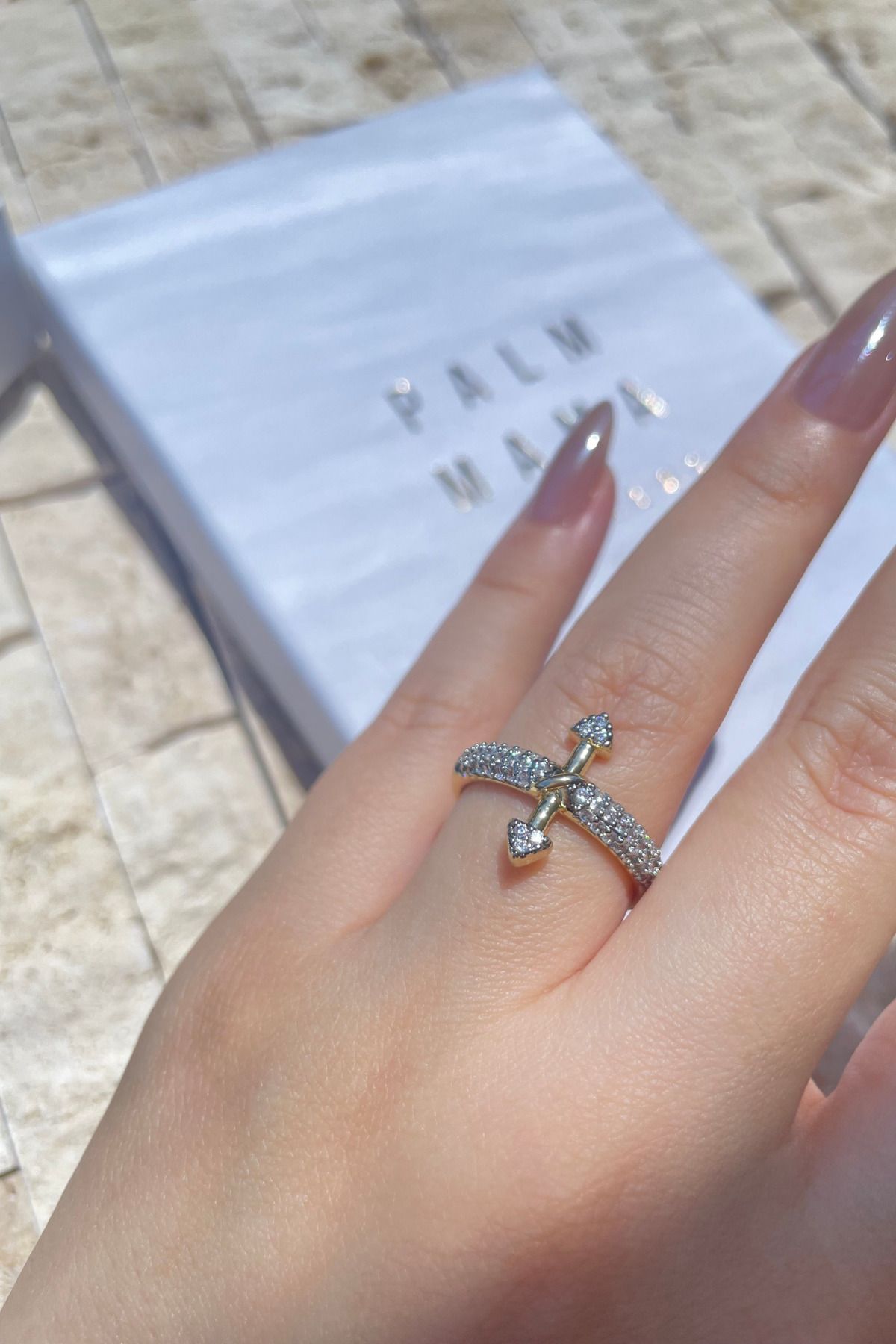 PALM MAMA JEWELRY Şık Ok Sembolü Zirkon Taşlı 14K Altın Renk Ayarlanabilir Çelik Yüzük
