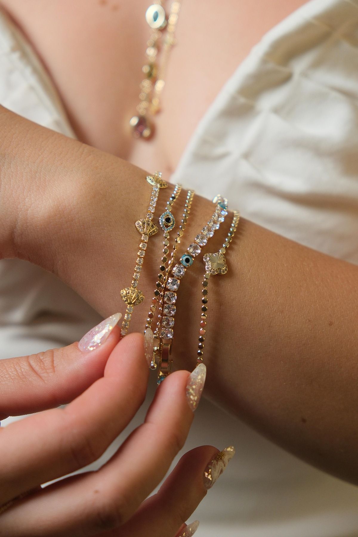 Elizzz ACCESSORY Nazar boncuklu Su yolu bileklik