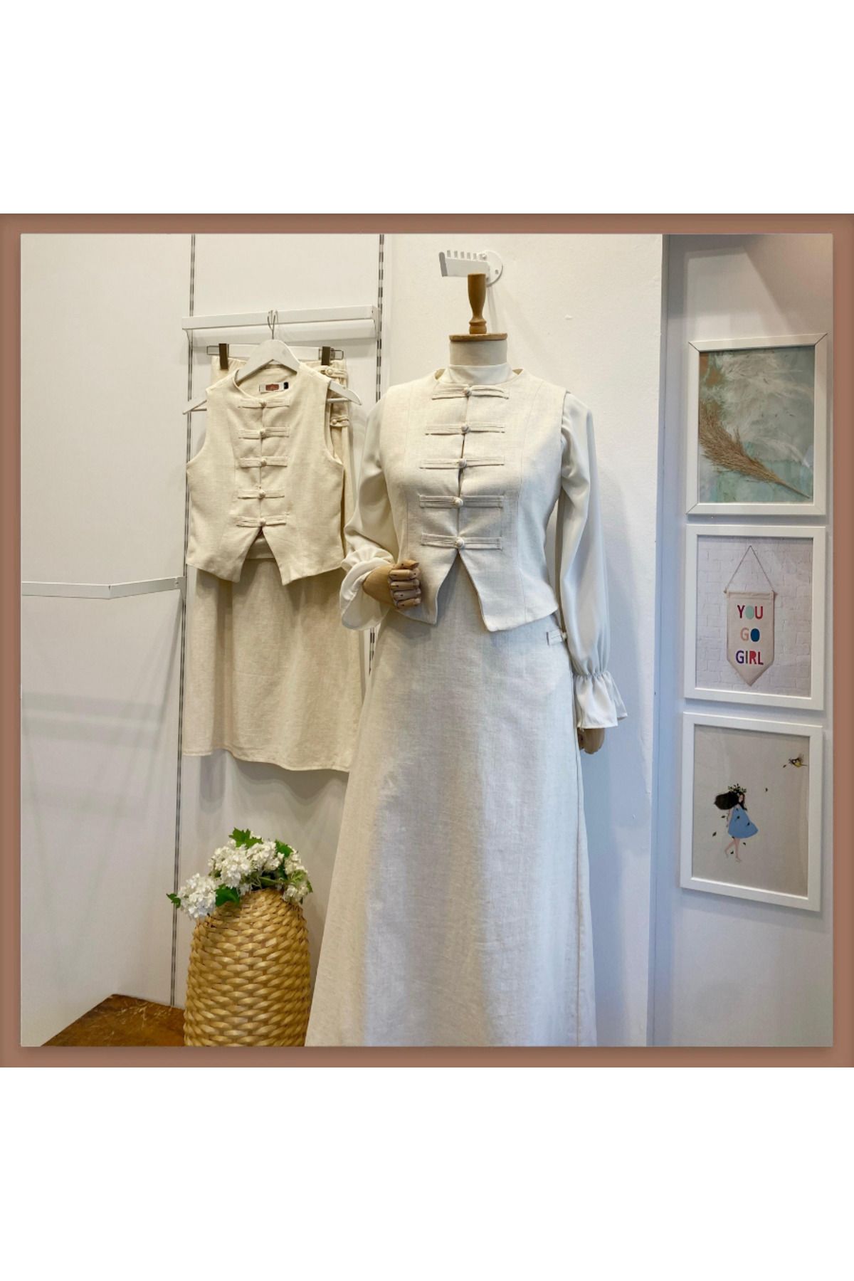 Faya Boutique Krem Yelekli Vestale Takım