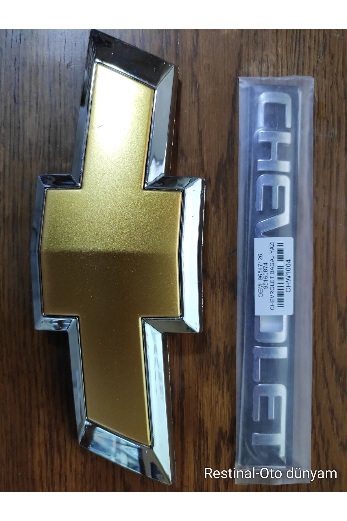 restinal Chevrolet Cruze Ön Panjur Arması + chevrolet yazısı 2009-2014 (Amblem) (spor model uygun değil) 2 li