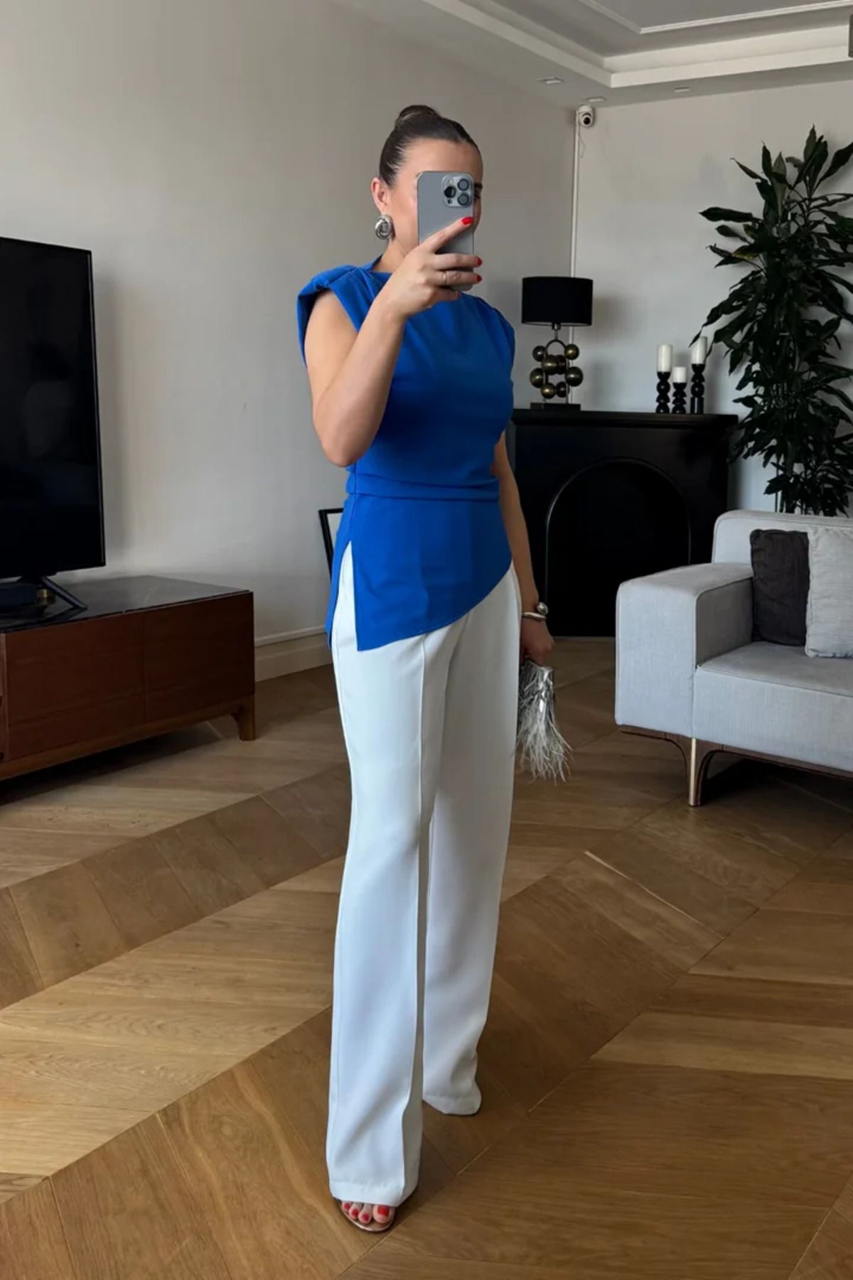 Tuba Butik Asimetrik Kesim Vatkalı Bluz