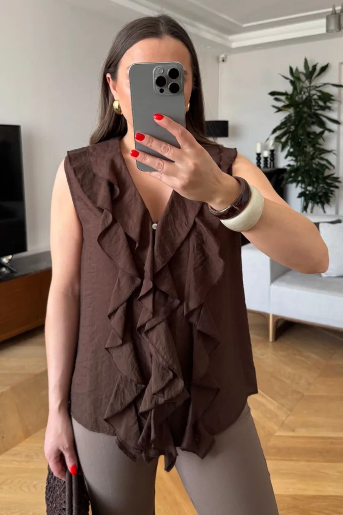 Tuba Butik Fırfırlı Sıfır Kol Bluz