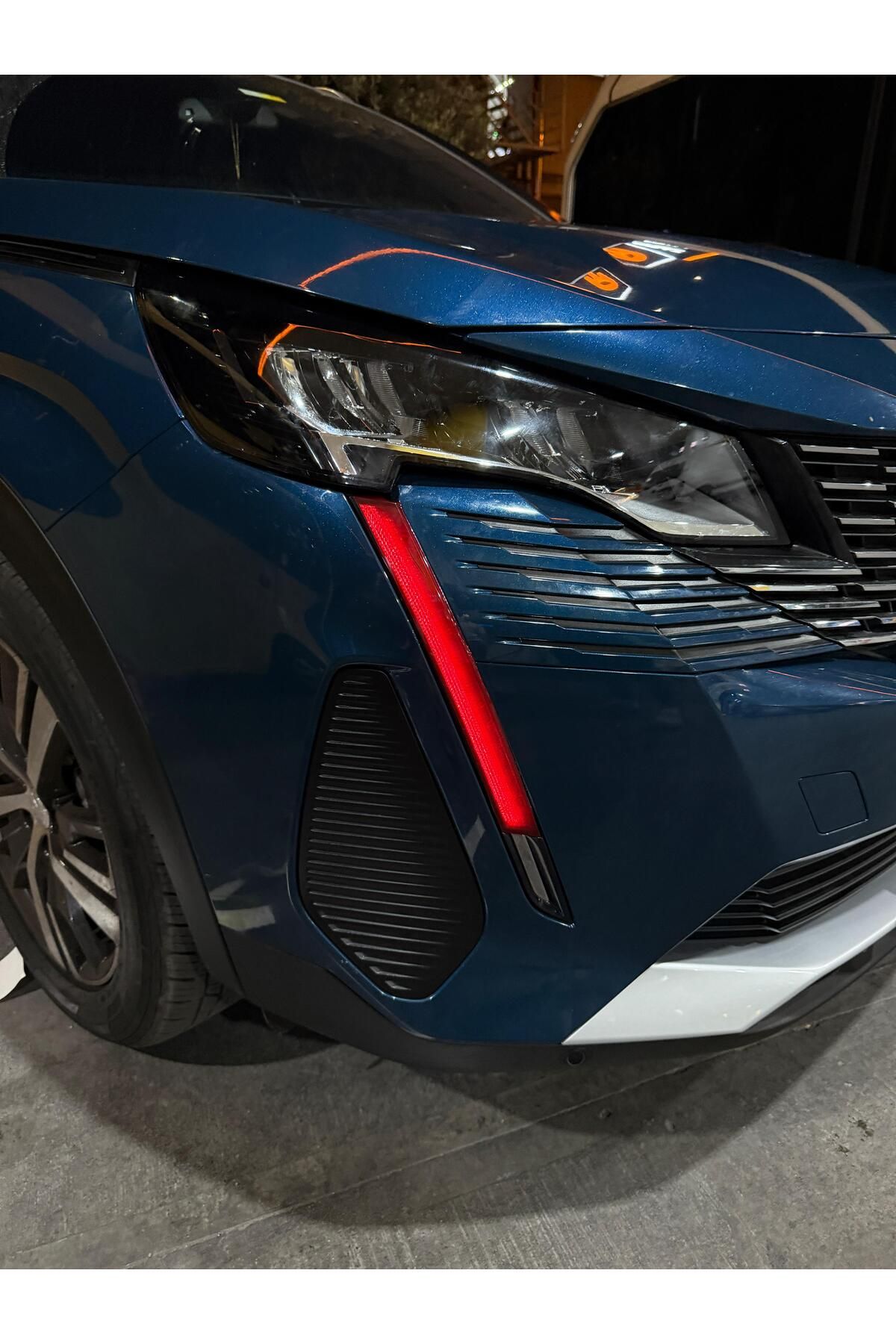 Peugeot 3008 Far Sticker Set Kırmızı