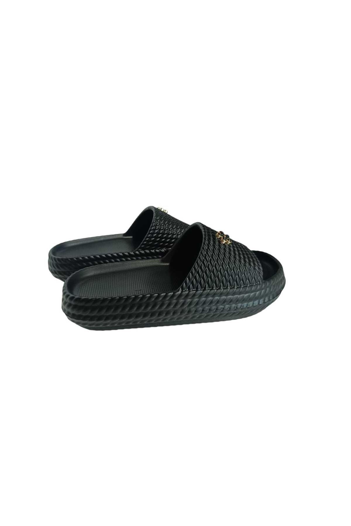 GMSHOES Kadın Yonca Desenli Siyah Terlik